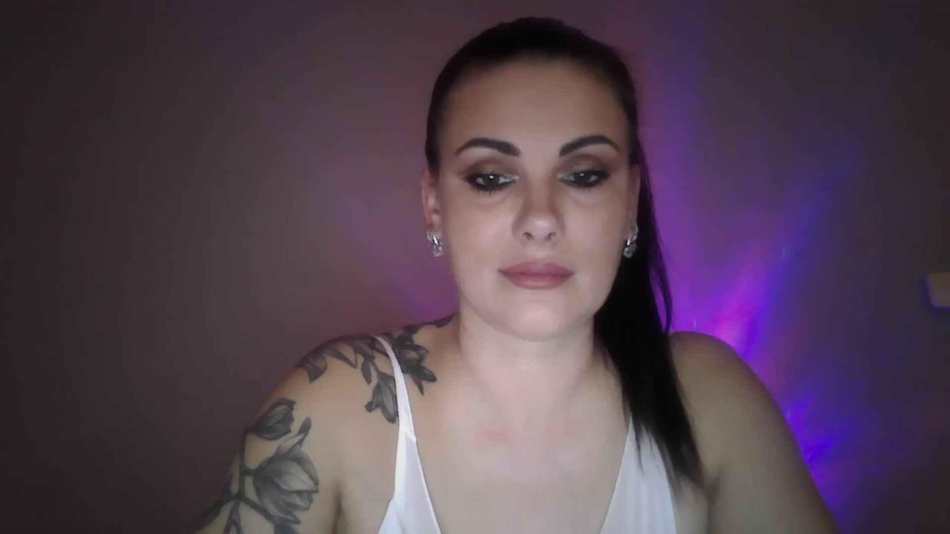 Gallery image thumbnail from FitBaby's myfreecams stream on, 03/06/2025, 15:52 image 20 of 20