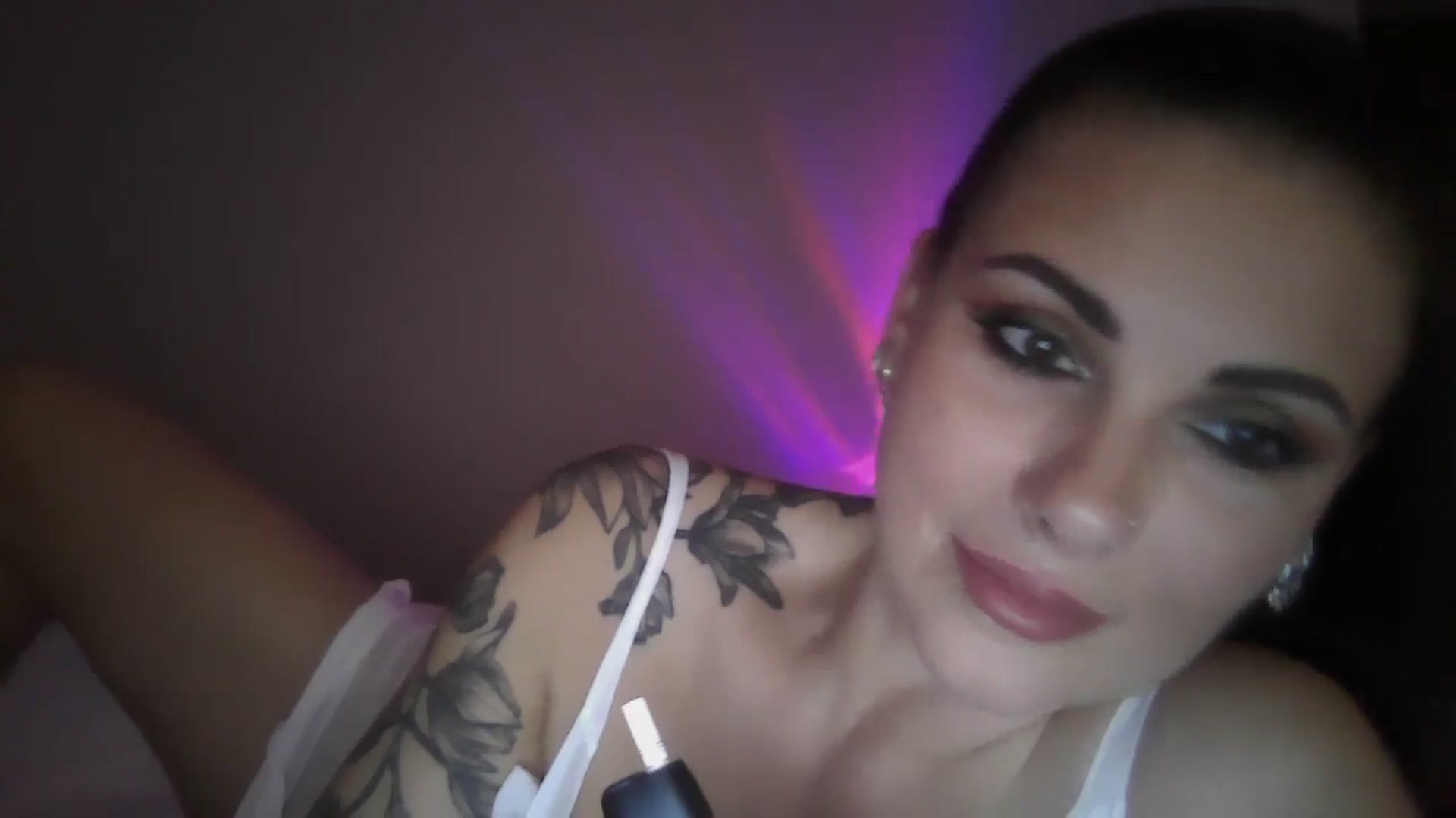 Gallery image thumbnail from FitBaby's myfreecams stream on, 03/06/2025, 15:52 image 4 of 20