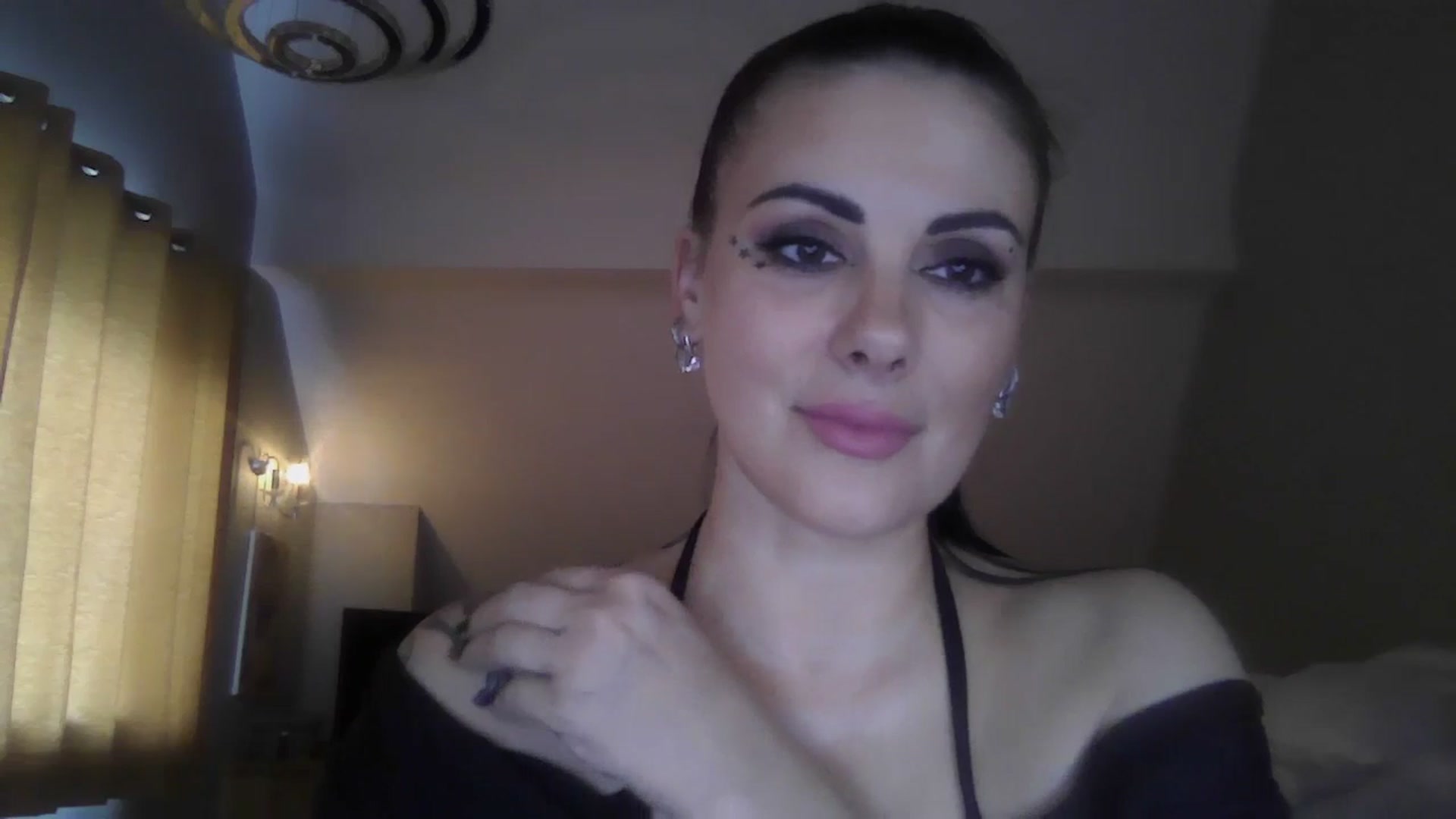 Gallery image thumbnail from FitBaby's myfreecams stream on, 03/12/2025, 18:07 image 4 of 20