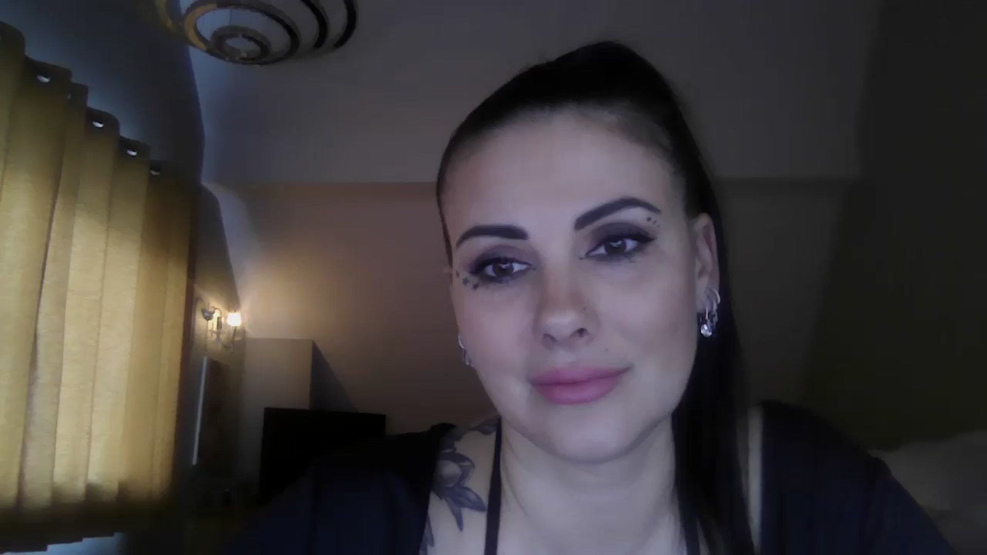 Gallery image thumbnail from FitBaby's myfreecams stream on, 03/12/2025, 18:07 image 5 of 20