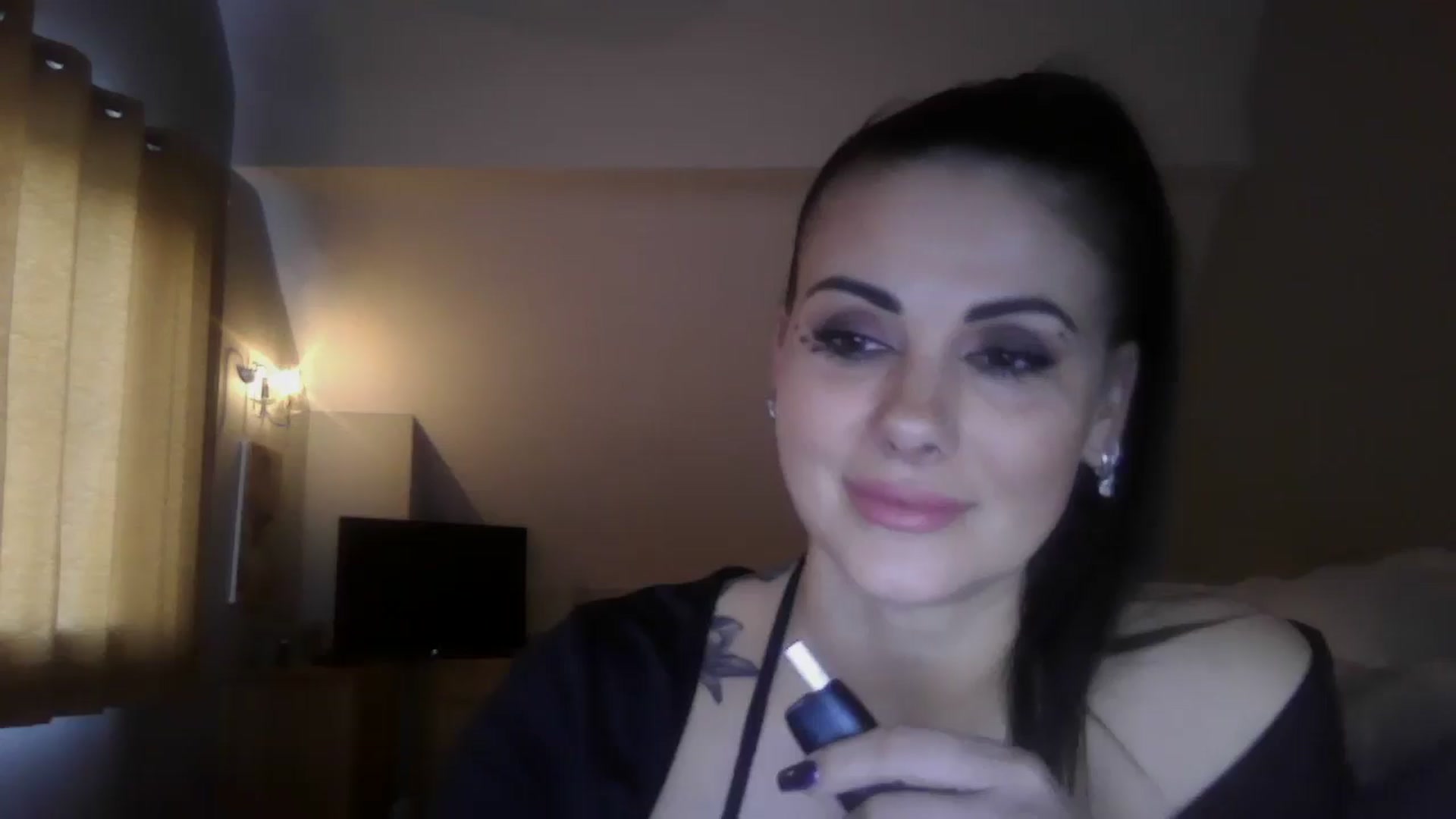 Gallery image thumbnail from FitBaby's myfreecams stream on, 03/12/2025, 18:07 image 16 of 20
