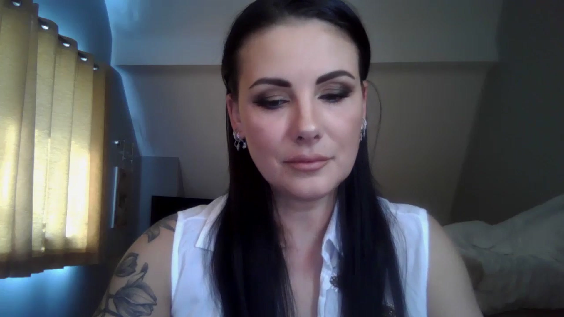 Gallery image thumbnail from FitBaby's myfreecams stream on, 03/18/2025, 14:35 image 4 of 20
