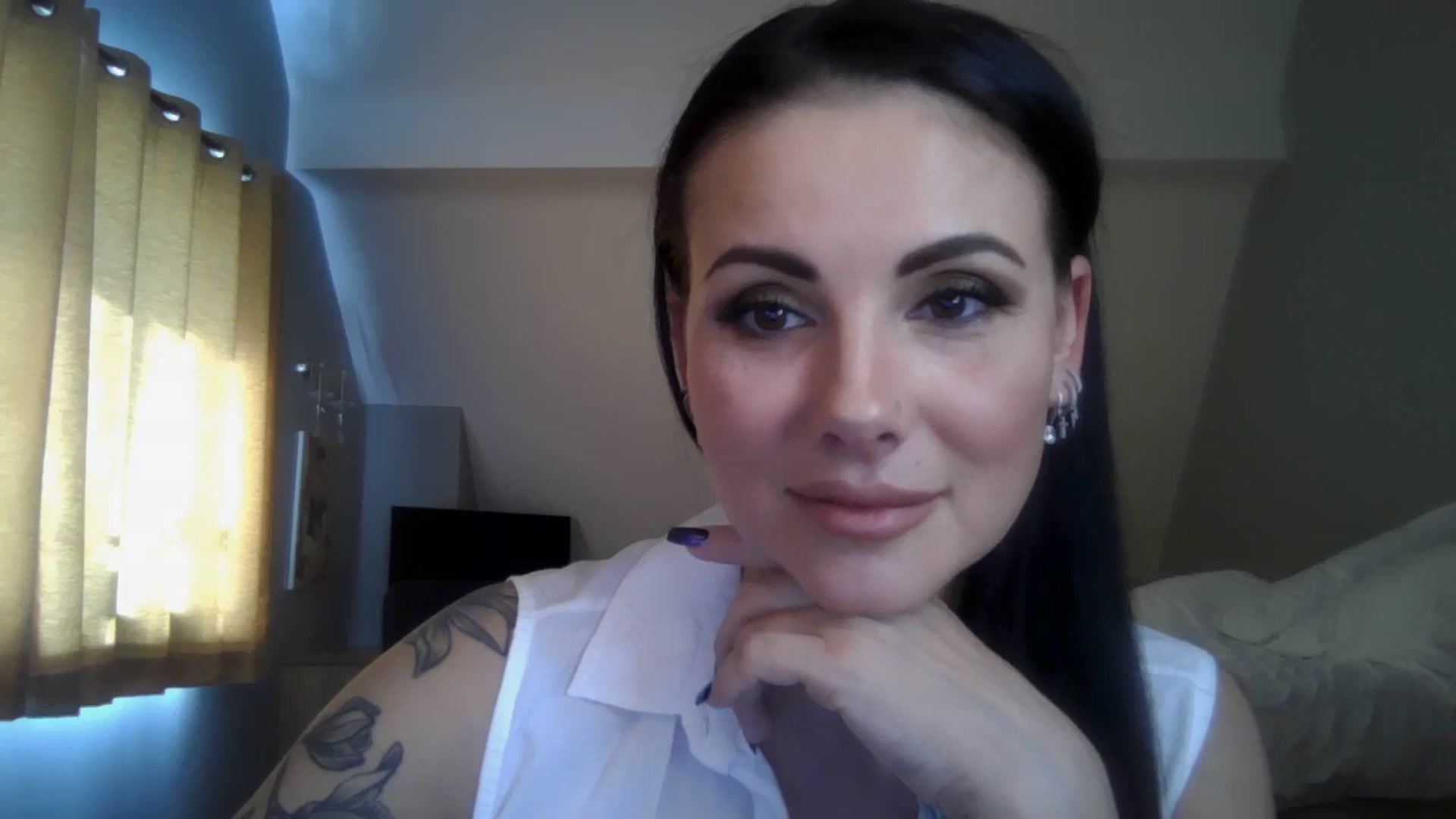 Gallery image thumbnail from FitBaby's myfreecams stream on, 03/18/2025, 14:35 image 15 of 20