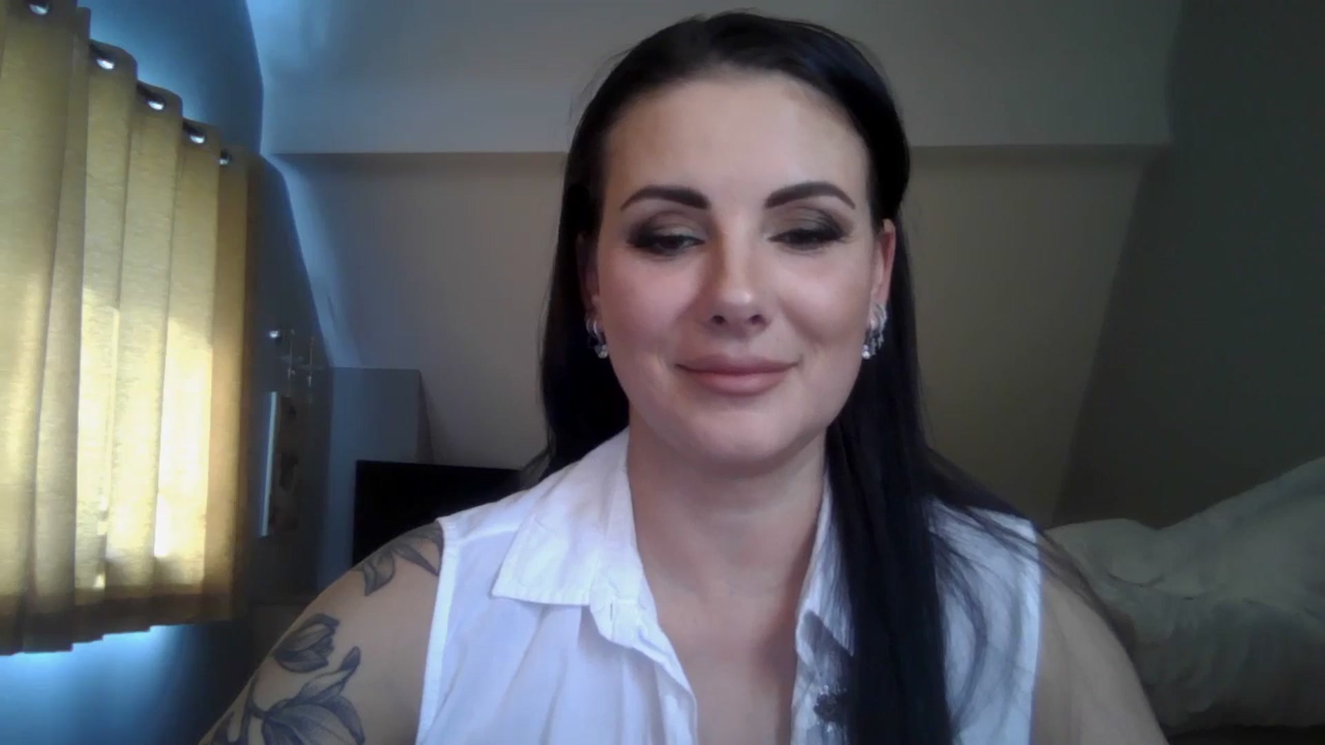 Gallery image thumbnail from FitBaby's myfreecams stream on, 03/18/2025, 14:35 image 8 of 20