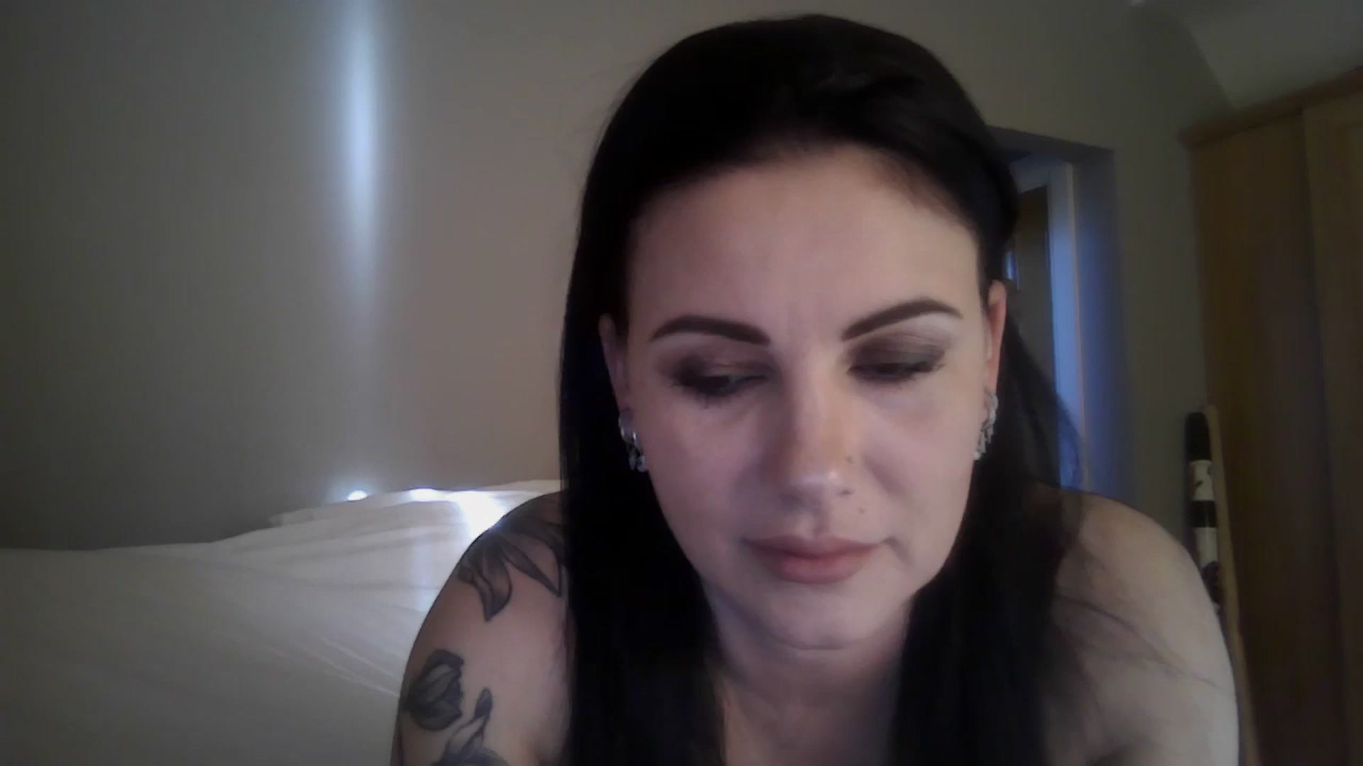 Gallery image thumbnail from FitBaby's myfreecams stream on, 03/20/2025, 17:06 image 1 of 20