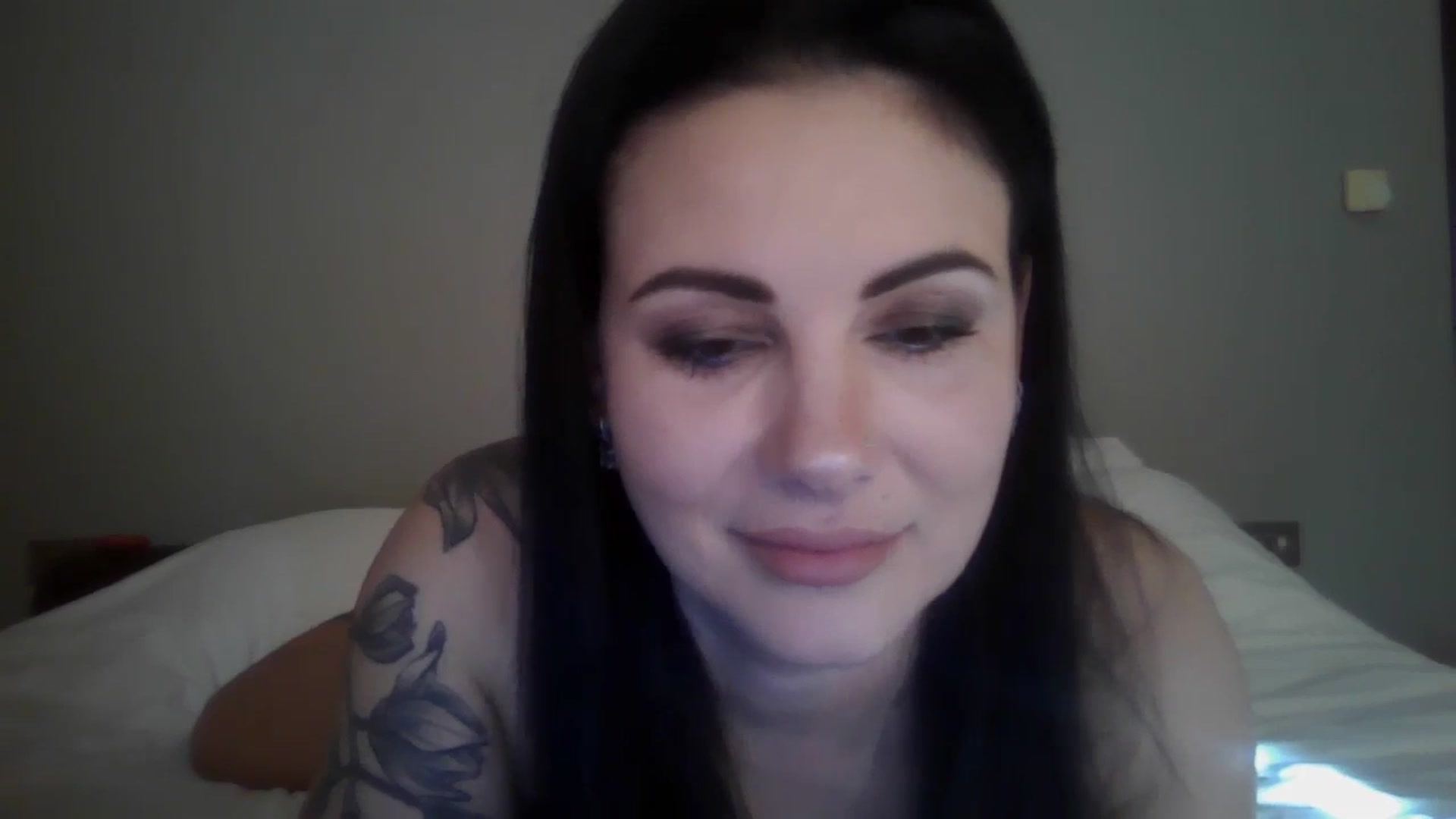 Gallery image thumbnail from FitBaby's myfreecams stream on, 03/20/2025, 17:06 image 6 of 20