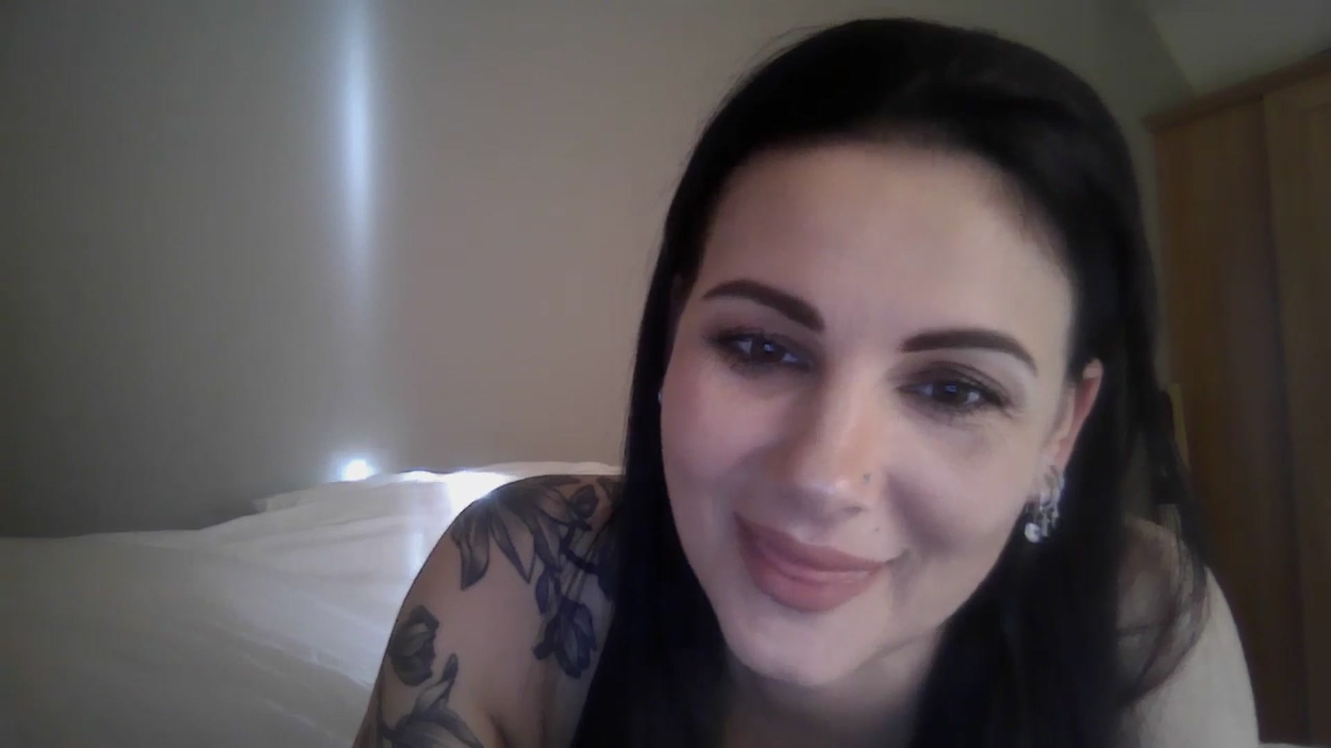 Gallery image thumbnail from FitBaby's myfreecams stream on, 03/20/2025, 17:06 image 3 of 20