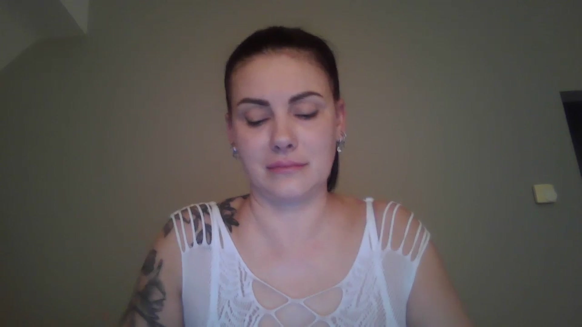 Gallery image thumbnail from FitBaby's myfreecams stream on, 03/24/2025, 16:49 image 5 of 20