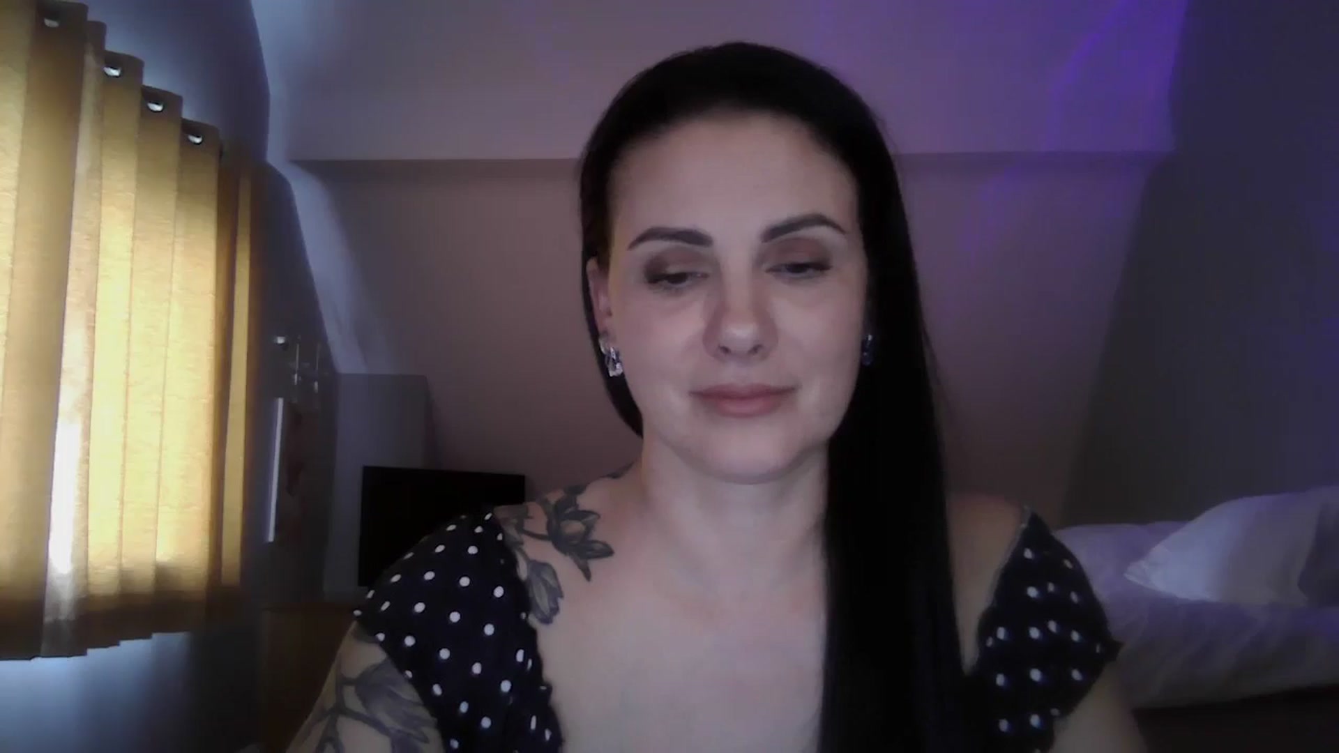 Gallery image thumbnail from FitBaby's myfreecams stream on, 03/28/2025, 17:20 image 8 of 20