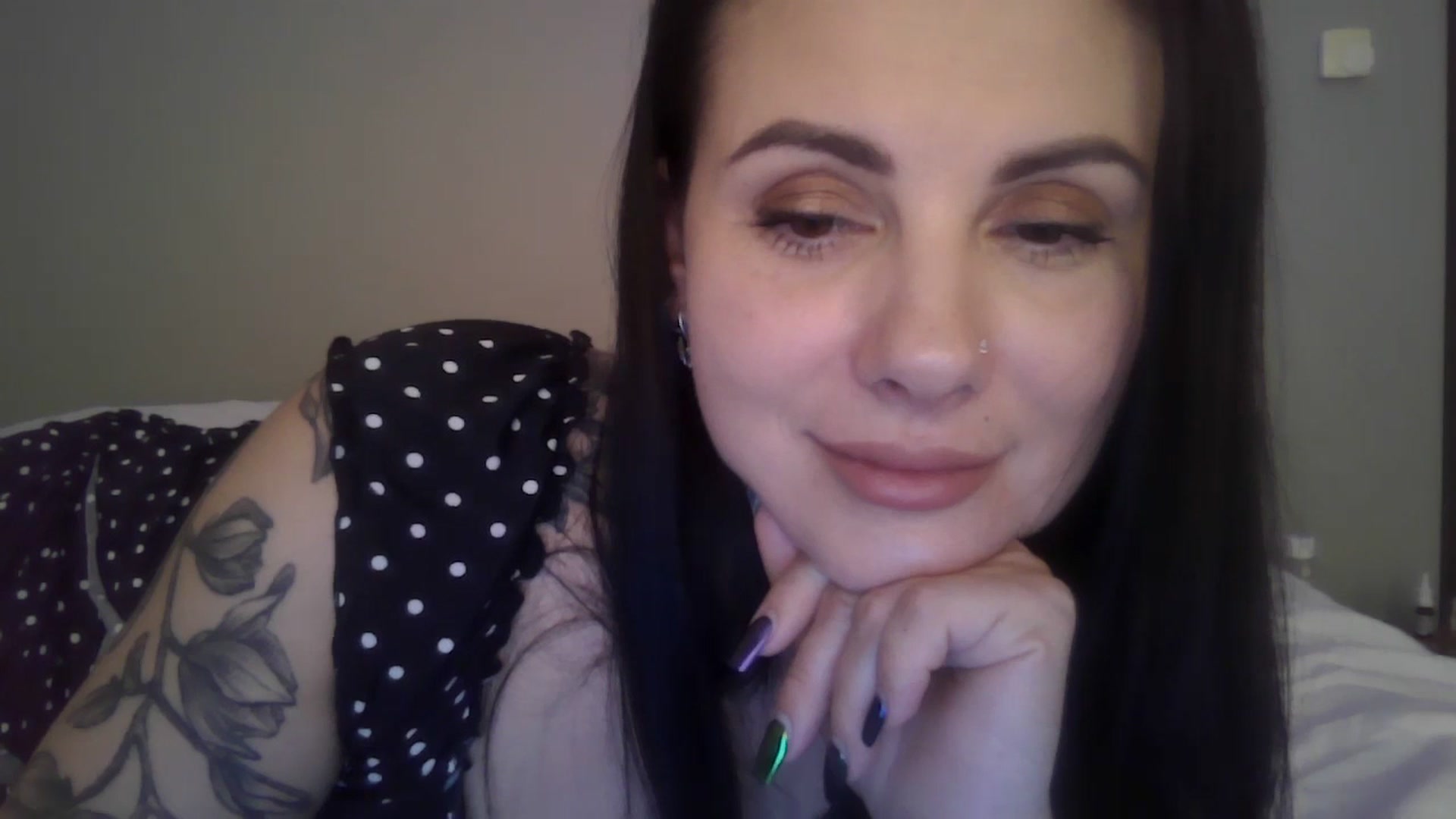Gallery image thumbnail from FitBaby's myfreecams stream on, 03/28/2025, 17:20 image 16 of 20
