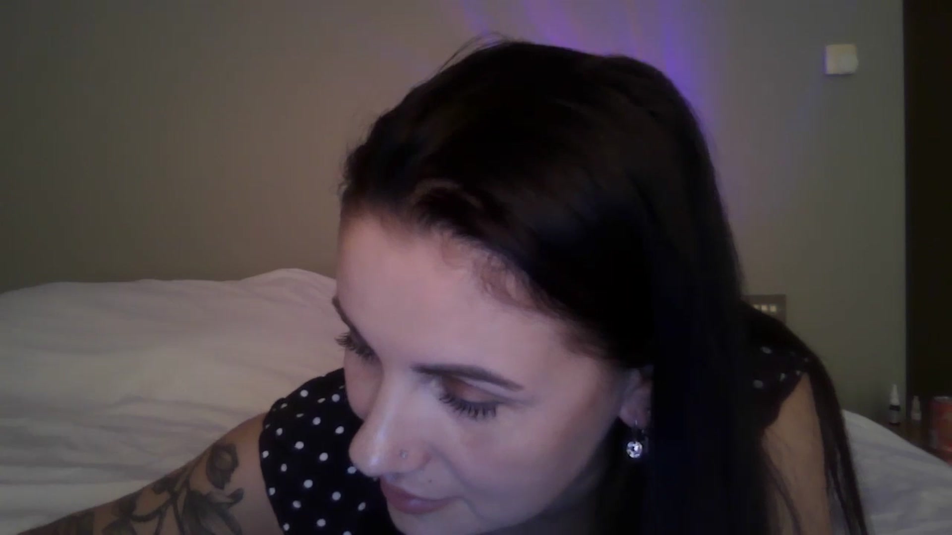 Gallery image thumbnail from FitBaby's myfreecams stream on, 03/28/2025, 17:20 image 19 of 20