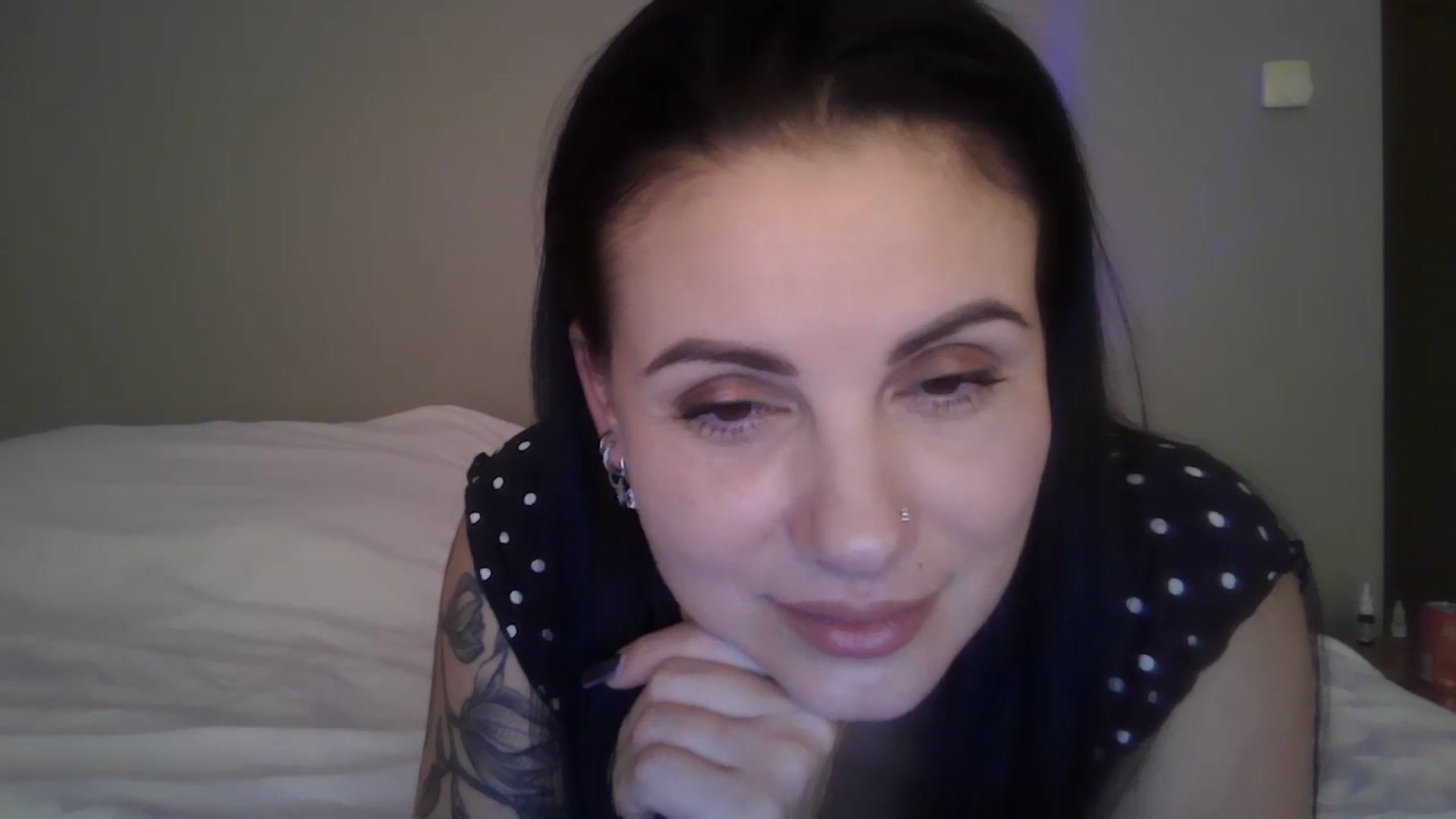 Gallery image thumbnail from FitBaby's myfreecams stream on, 03/28/2025, 17:20 image 18 of 20