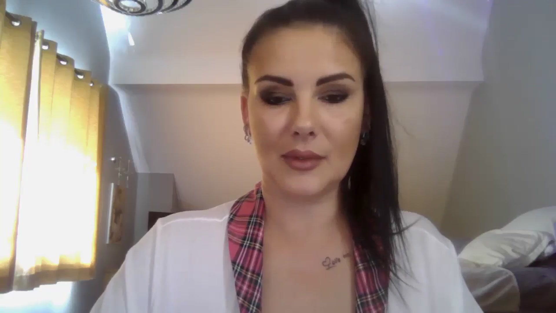 Gallery image thumbnail from FitBaby's myfreecams stream on, 04/29/2025, 15:01 image 14 of 20