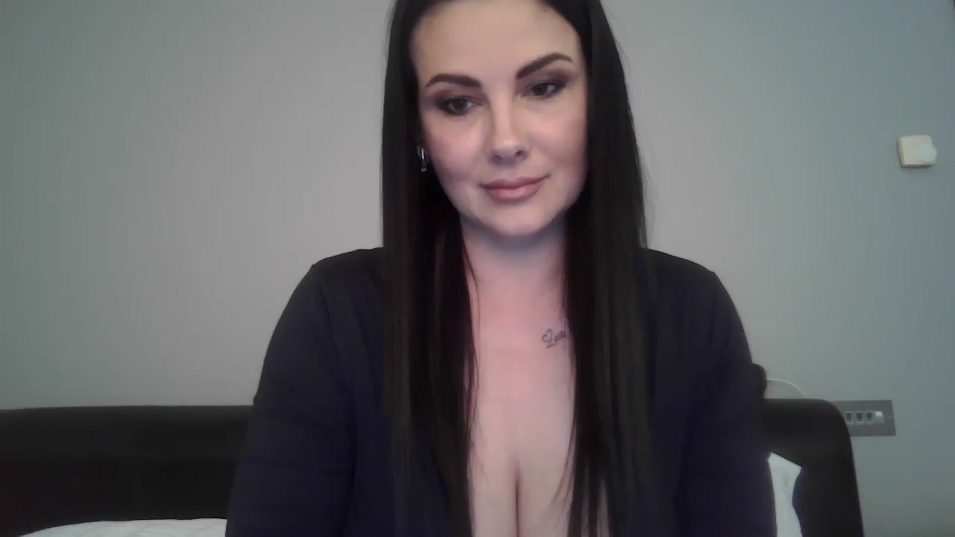 Gallery image thumbnail from FitBaby's myfreecams stream on, 05/07/2025, 15:10 image 16 of 20