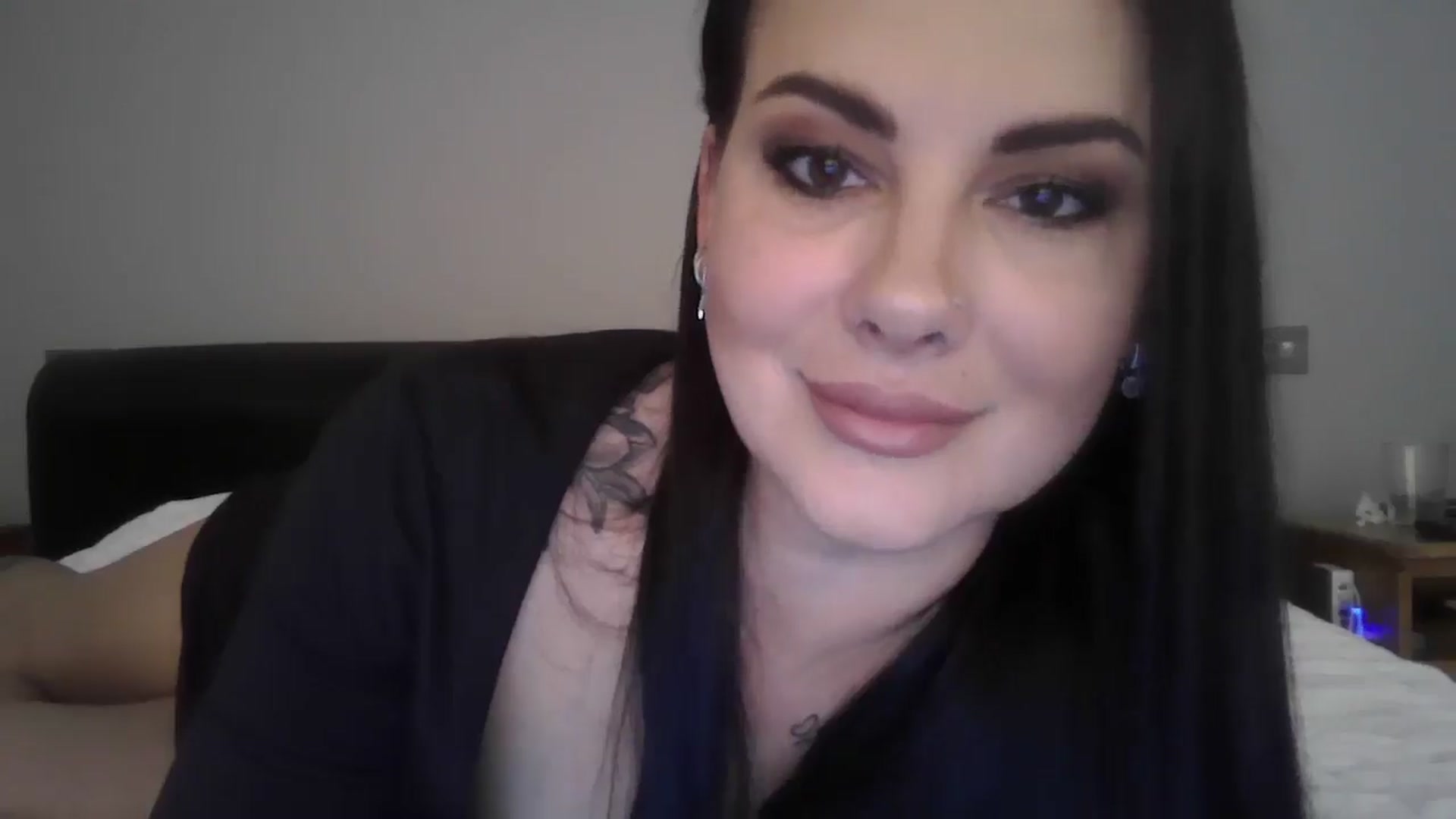 Gallery image thumbnail from FitBaby's myfreecams stream on, 05/07/2025, 15:10 image 6 of 20