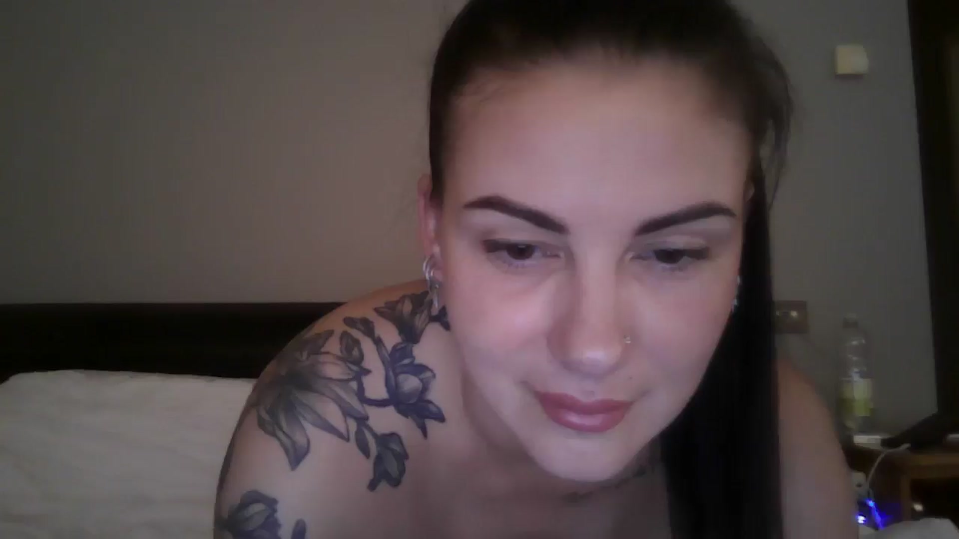 Gallery image thumbnail from FitBaby's myfreecams stream on, 05/15/2025, 14:45 image 15 of 20