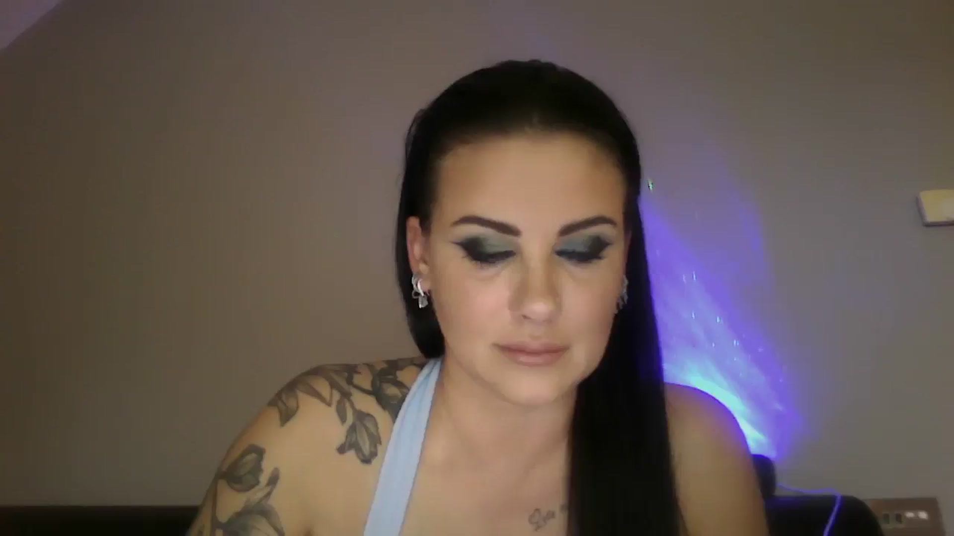 Gallery image thumbnail from FitBaby's myfreecams stream on, 05/21/2025, 14:07 image 14 of 20