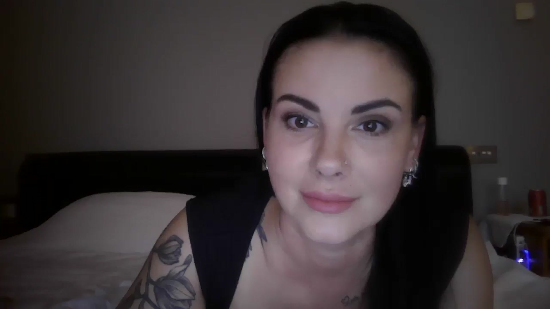 Gallery image thumbnail from FitBaby's myfreecams stream on, 06/04/2025, 14:29 image 2 of 20