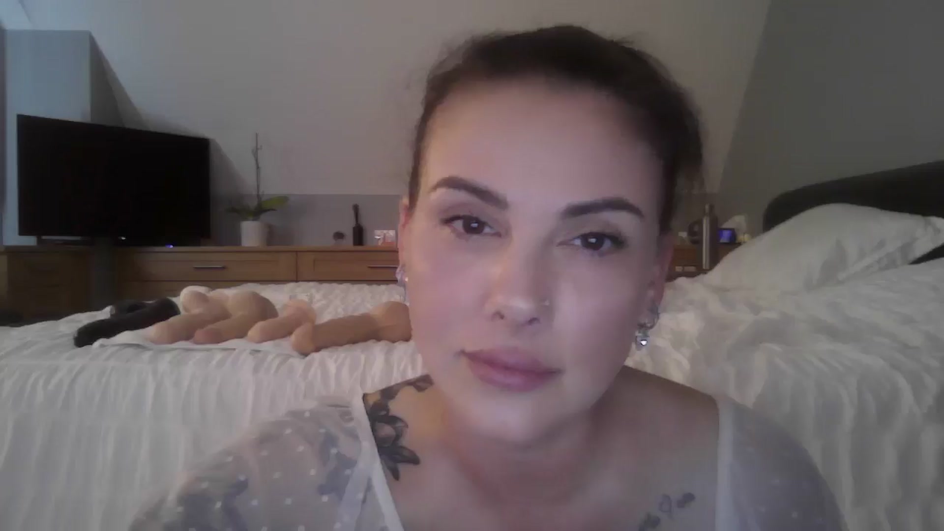 Gallery image thumbnail from FitBaby's myfreecams stream on, 06/30/2025, 14:11 image 15 of 20