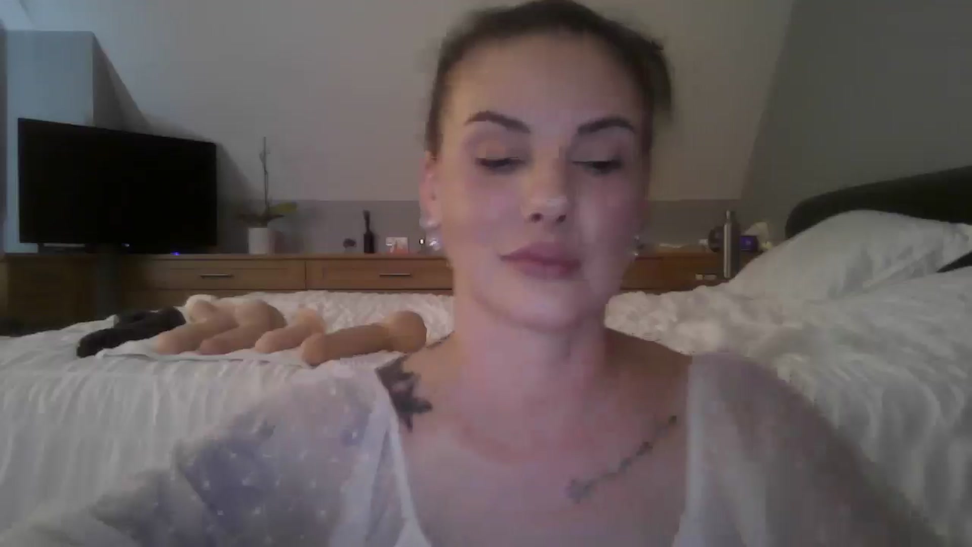 Gallery image thumbnail from FitBaby's myfreecams stream on, 06/30/2025, 14:11 image 19 of 20
