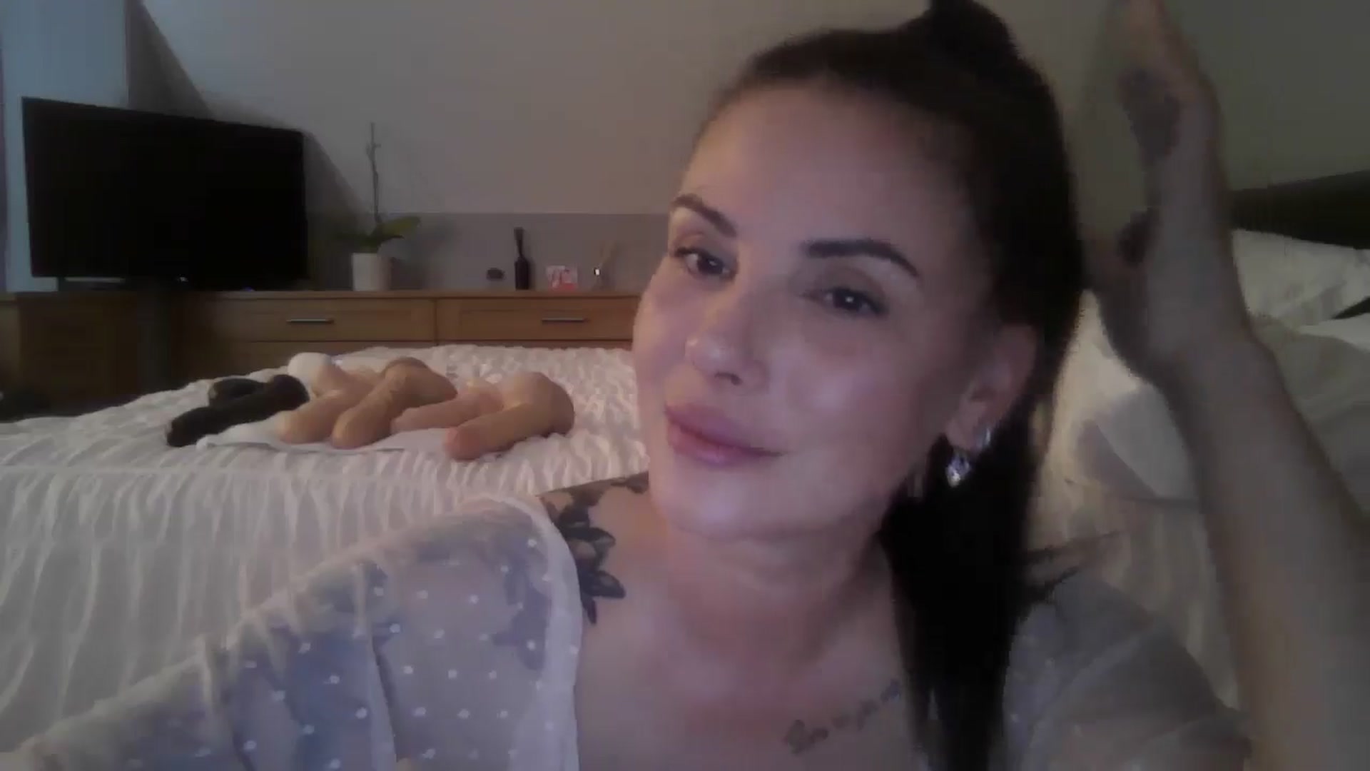 Gallery image thumbnail from FitBaby's myfreecams stream on, 06/30/2025, 15:34 image 3 of 20
