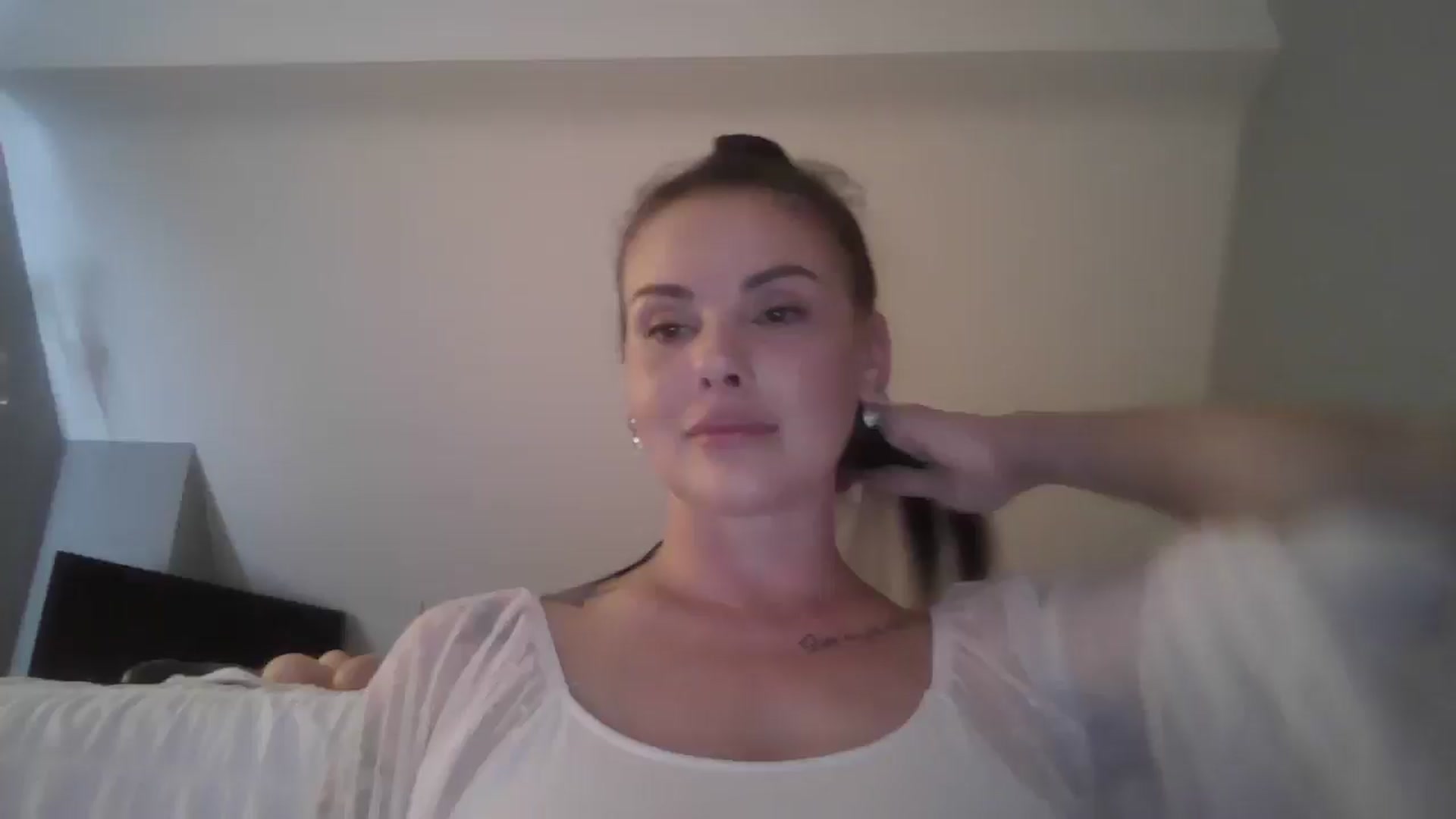 Gallery image thumbnail from FitBaby's myfreecams stream on, 06/30/2025, 15:34 image 1 of 20