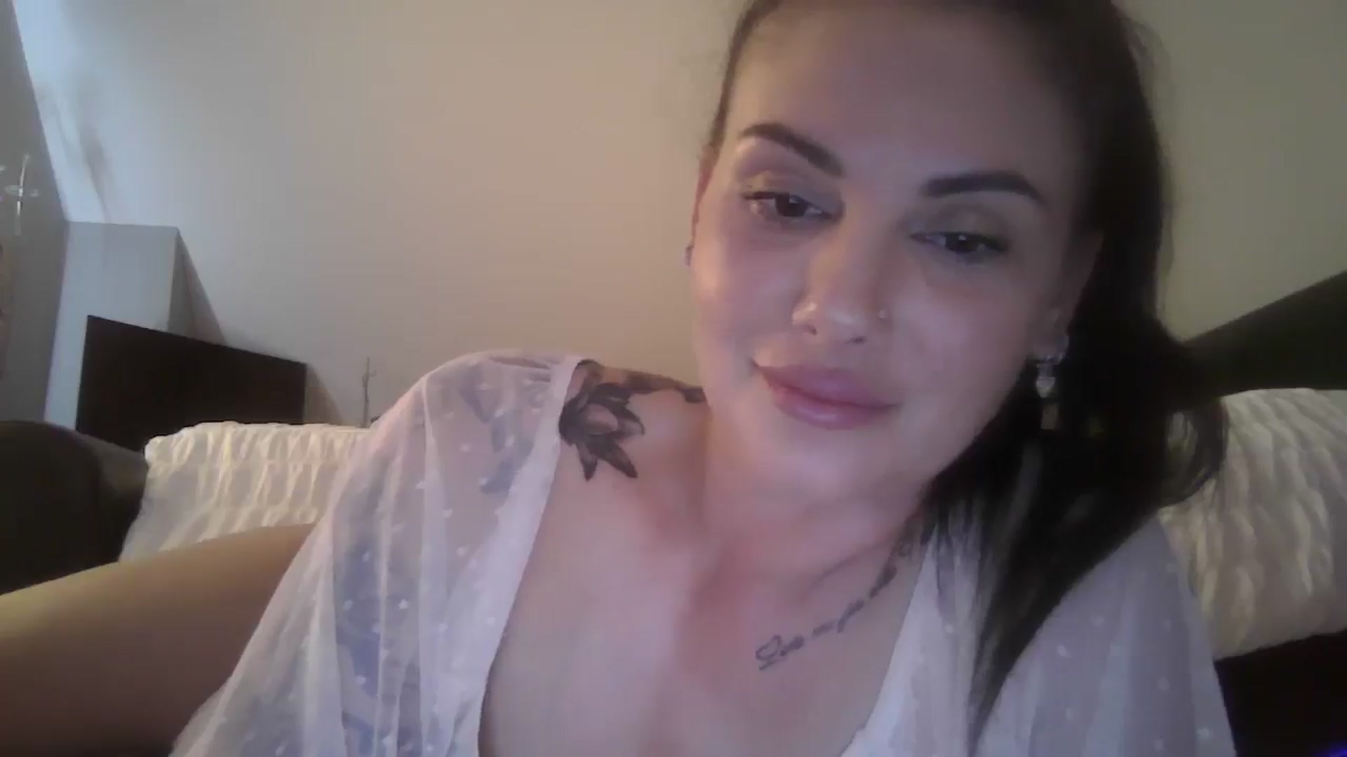 Gallery image thumbnail from FitBaby's myfreecams stream on, 06/30/2025, 15:34 image 15 of 20