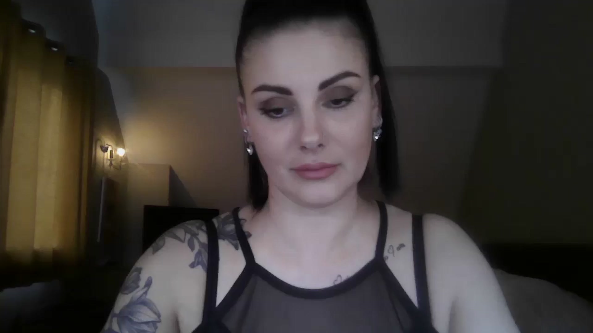 Gallery image thumbnail from FitBaby's myfreecams stream on, 11/13/2025, 15:53 image 1 of 20