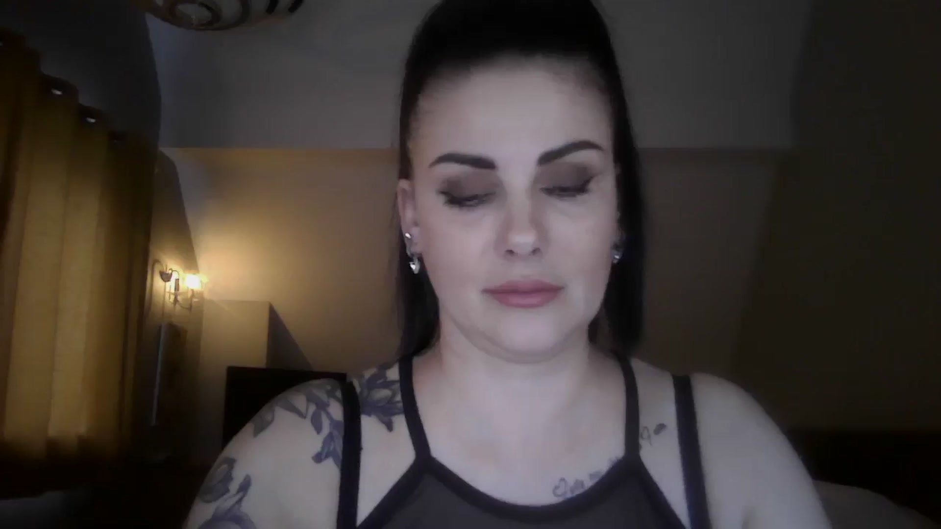 Gallery image thumbnail from FitBaby's myfreecams stream on, 11/13/2025, 15:53 image 8 of 20