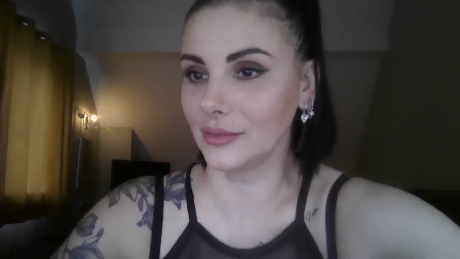Gallery image thumbnail from FitBaby's myfreecams stream on, 11/13/2025, 15:53 image 3 of 20