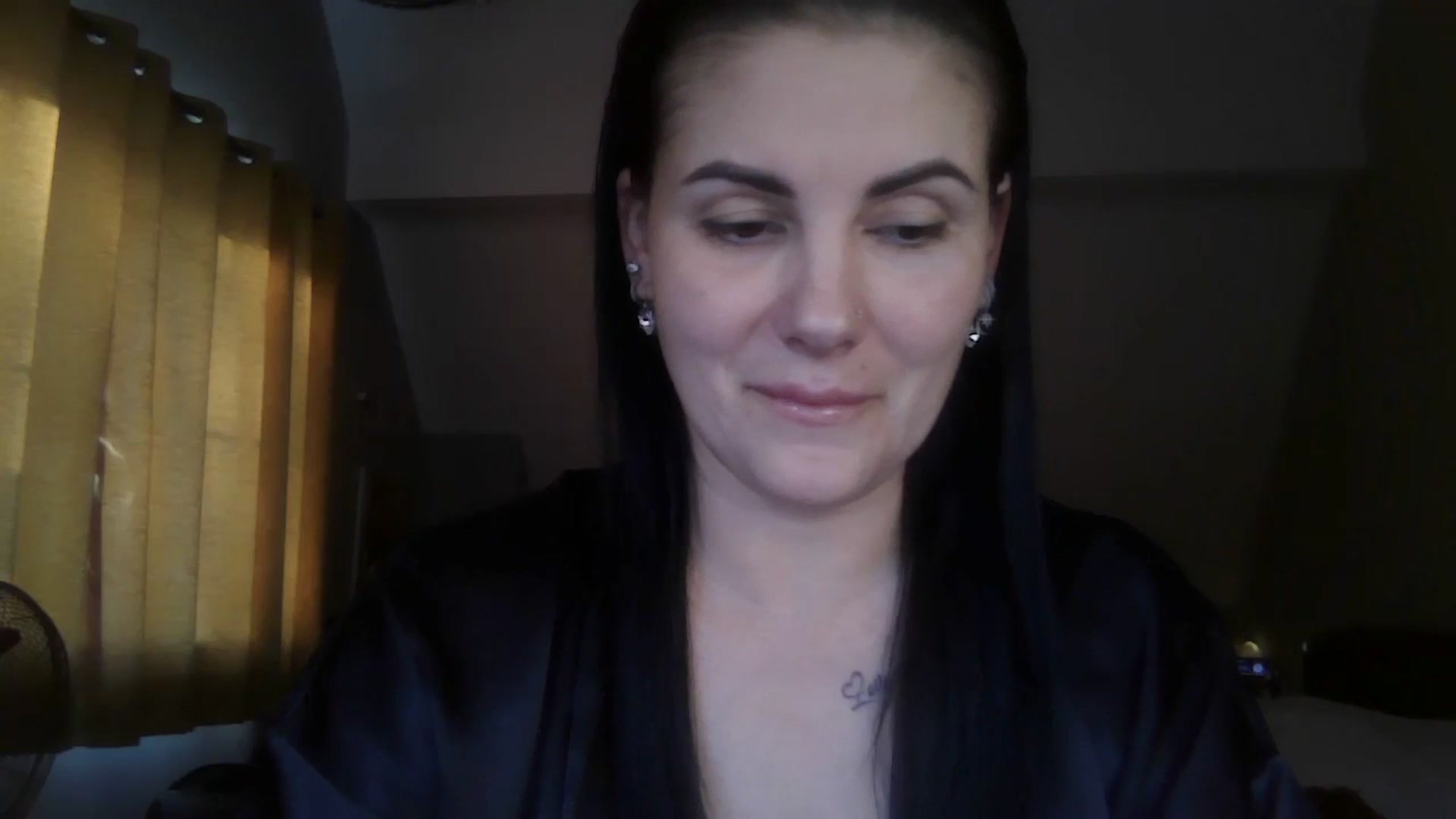 Gallery image thumbnail from FitBaby's myfreecams stream on, 11/21/2025, 15:31 image 11 of 20