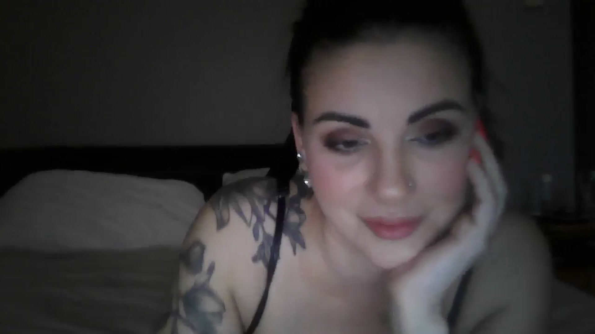 Gallery image thumbnail from FitBaby's myfreecams stream on, 11/24/2025, 15:46 image 12 of 20