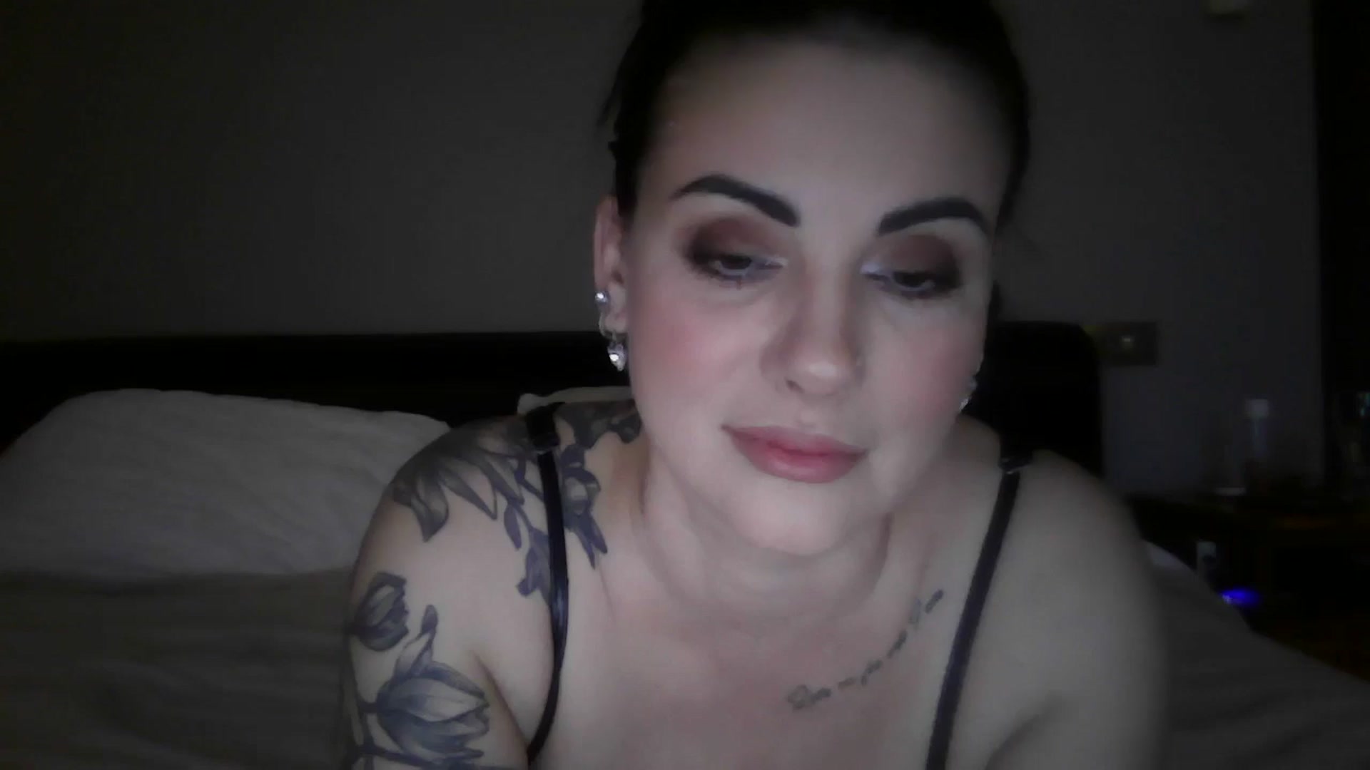 Gallery image thumbnail from FitBaby's myfreecams stream on, 11/24/2025, 15:46 image 15 of 20
