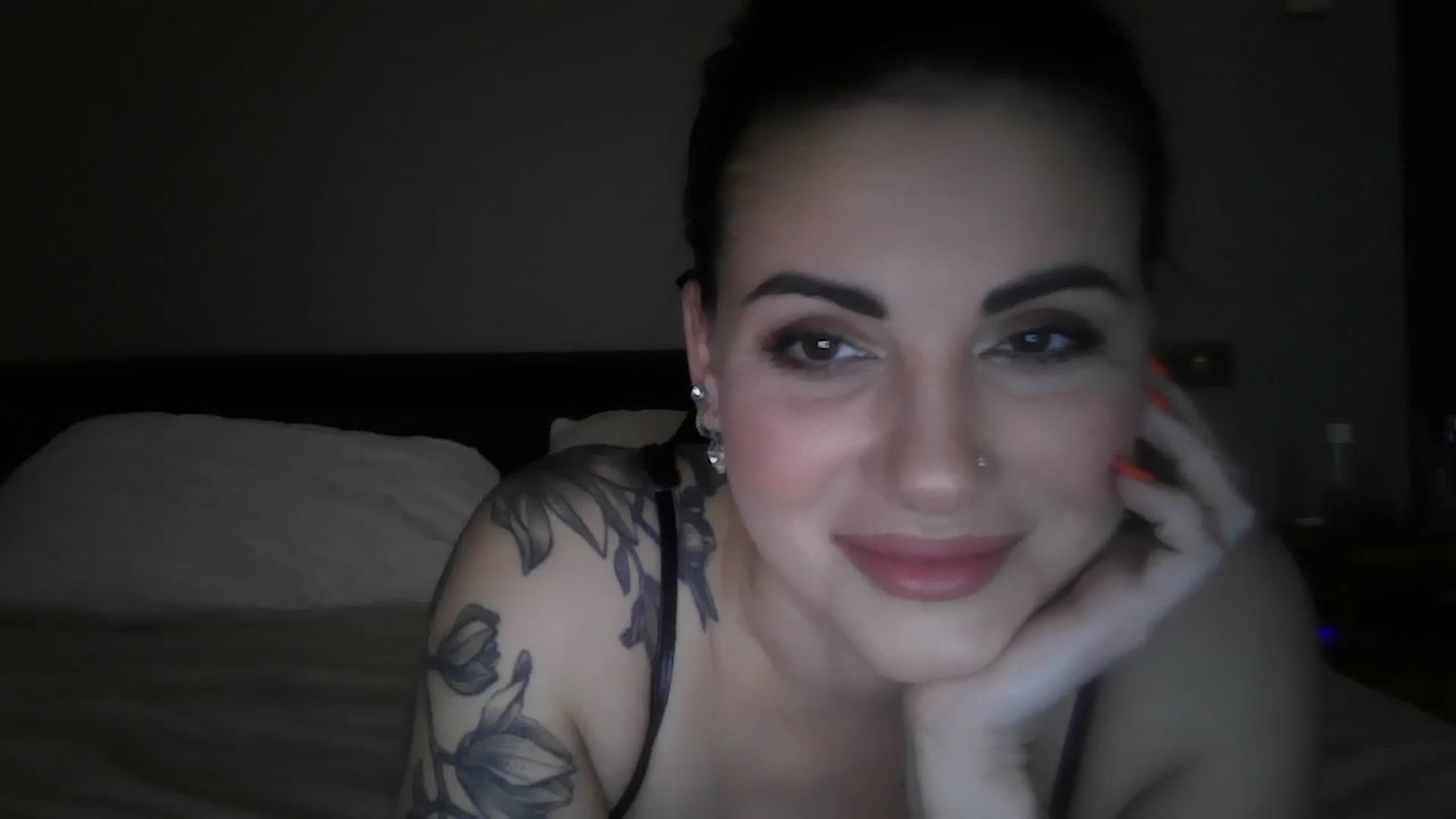 Gallery image thumbnail from FitBaby's myfreecams stream on, 11/24/2025, 15:46 image 18 of 20