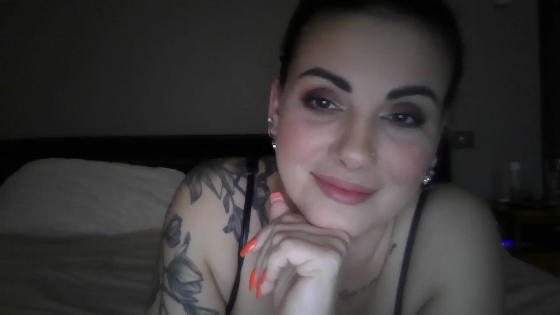 Gallery image thumbnail from FitBaby's myfreecams stream on, 11/24/2025, 15:46 image 7 of 20