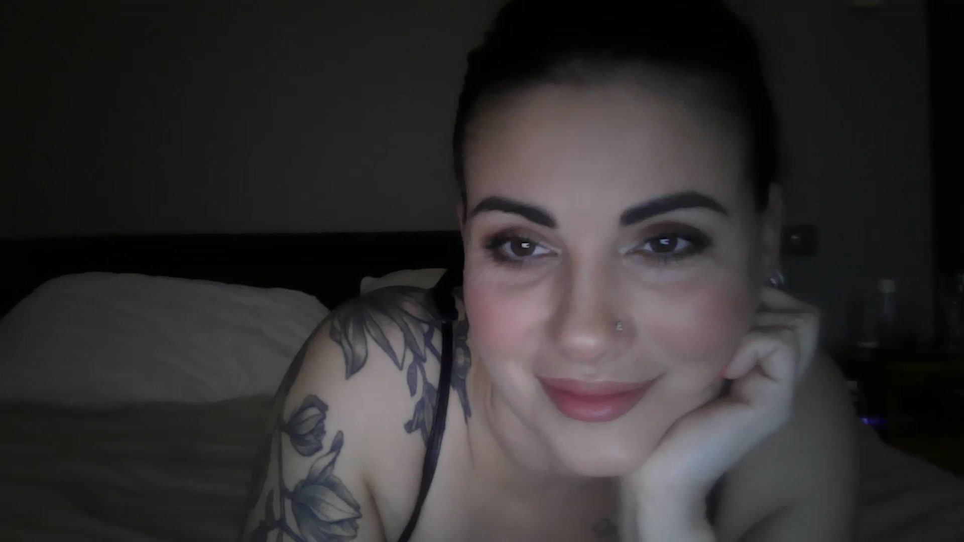 Gallery image thumbnail from FitBaby's myfreecams stream on, 11/24/2025, 15:46 image 6 of 20