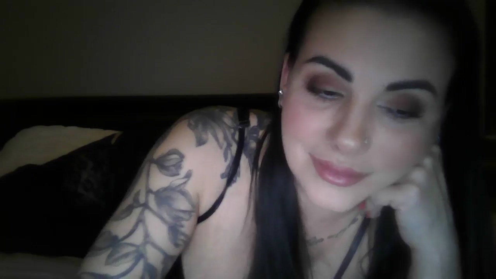 Gallery image thumbnail from FitBaby's myfreecams stream on, 11/24/2025, 17:12 image 4 of 20