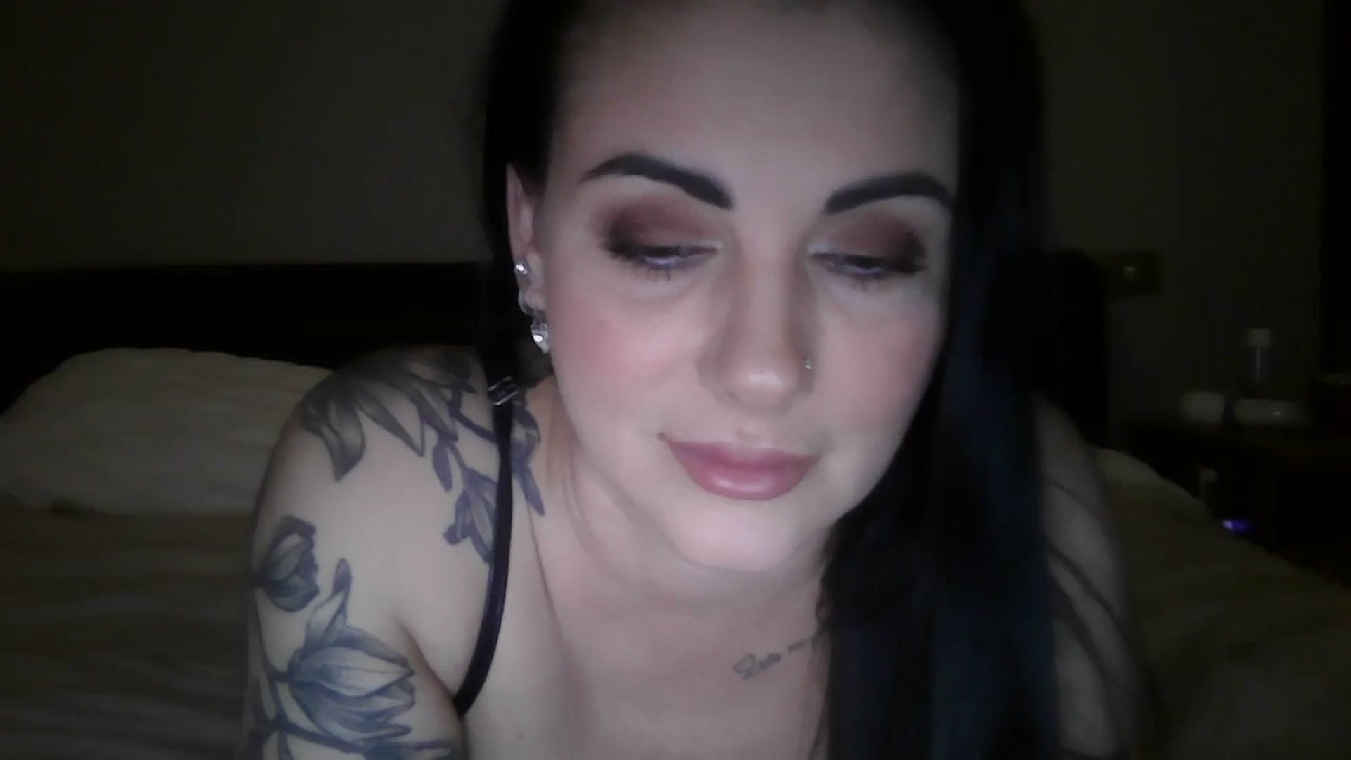Gallery image thumbnail from FitBaby's myfreecams stream on, 11/24/2025, 17:12 image 13 of 20