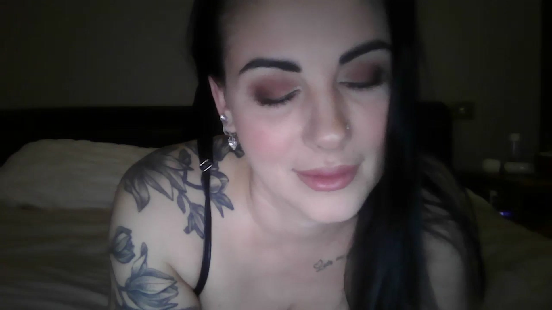 Gallery image thumbnail from FitBaby's myfreecams stream on, 11/24/2025, 17:12 image 10 of 20