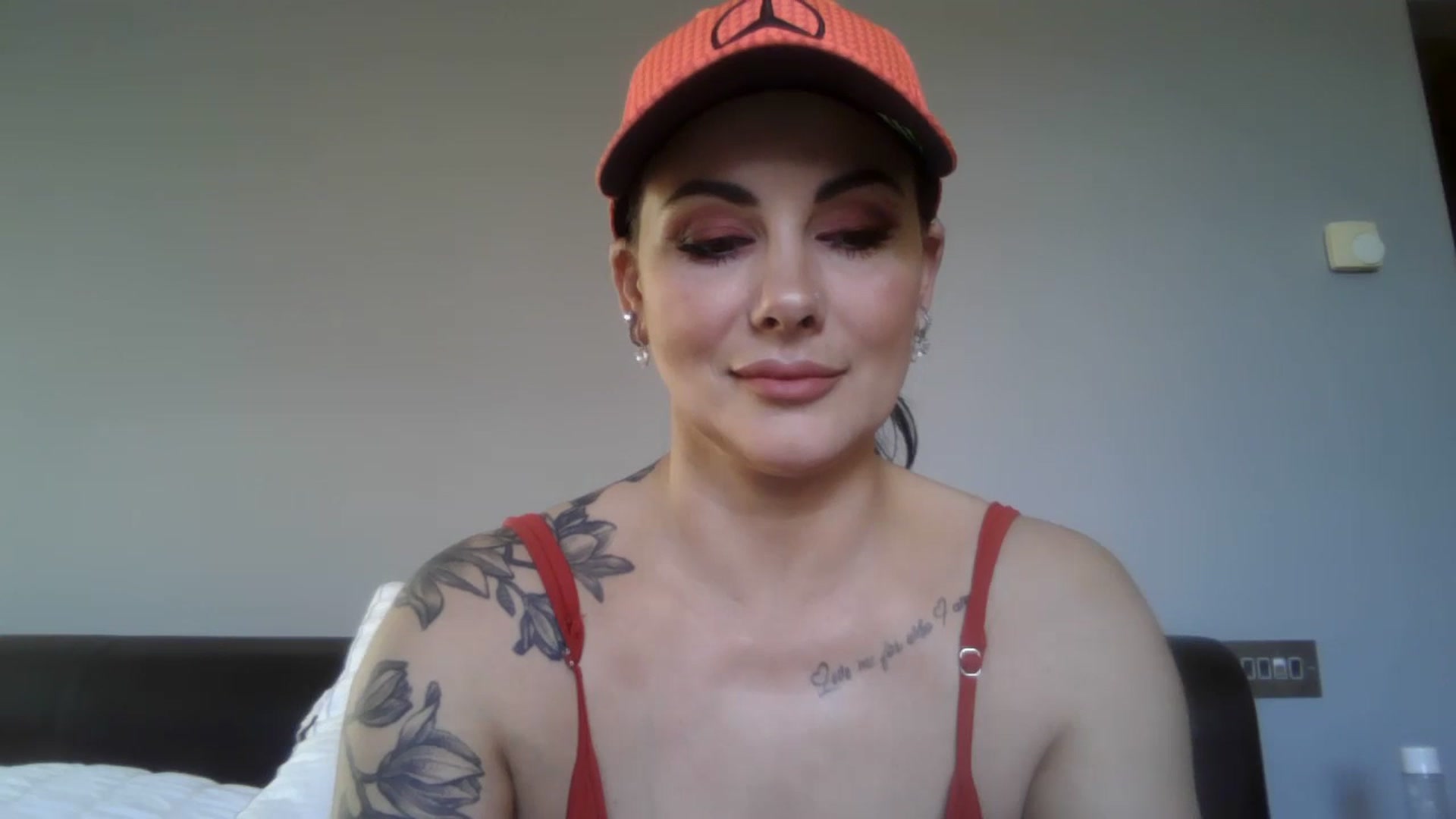 Gallery image thumbnail from FitBaby's myfreecams stream on, 11/25/2025, 15:17 image 15 of 20