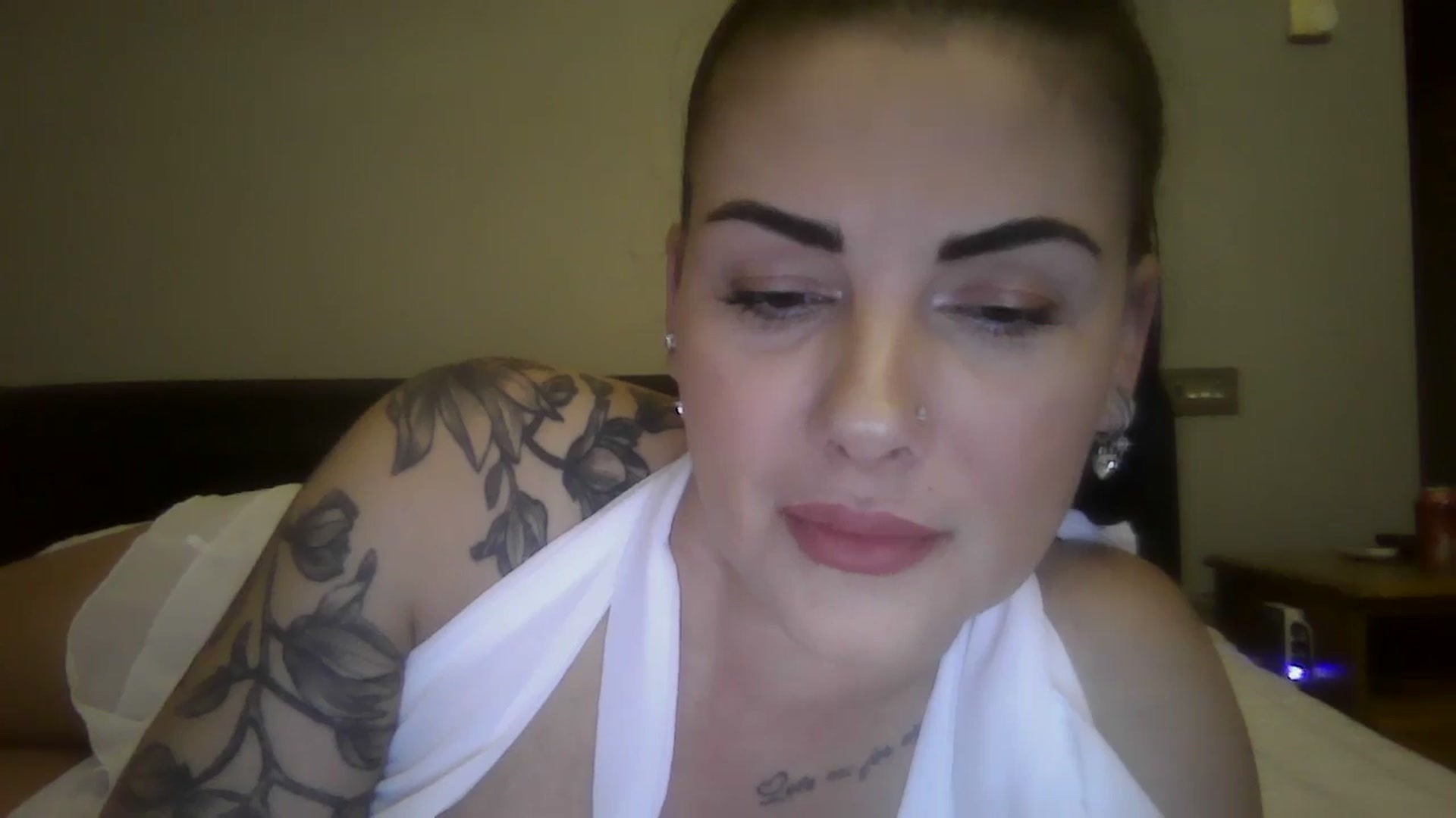 Gallery image thumbnail from FitBaby's myfreecams stream on, 12/02/2025, 16:44 image 8 of 20