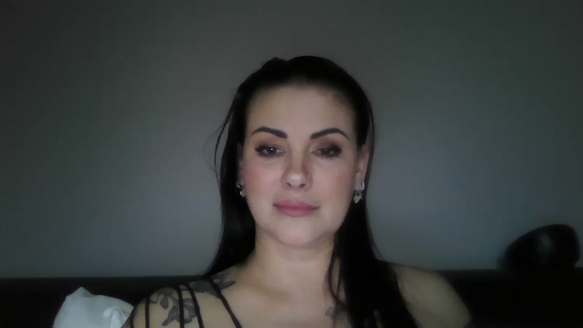 Gallery image thumbnail from FitBaby's myfreecams stream on, 12/03/2025, 15:50 image 4 of 20