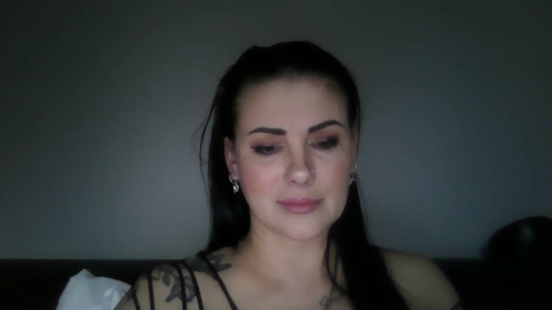 Gallery image thumbnail from FitBaby's myfreecams stream on, 12/03/2025, 15:50 image 3 of 20