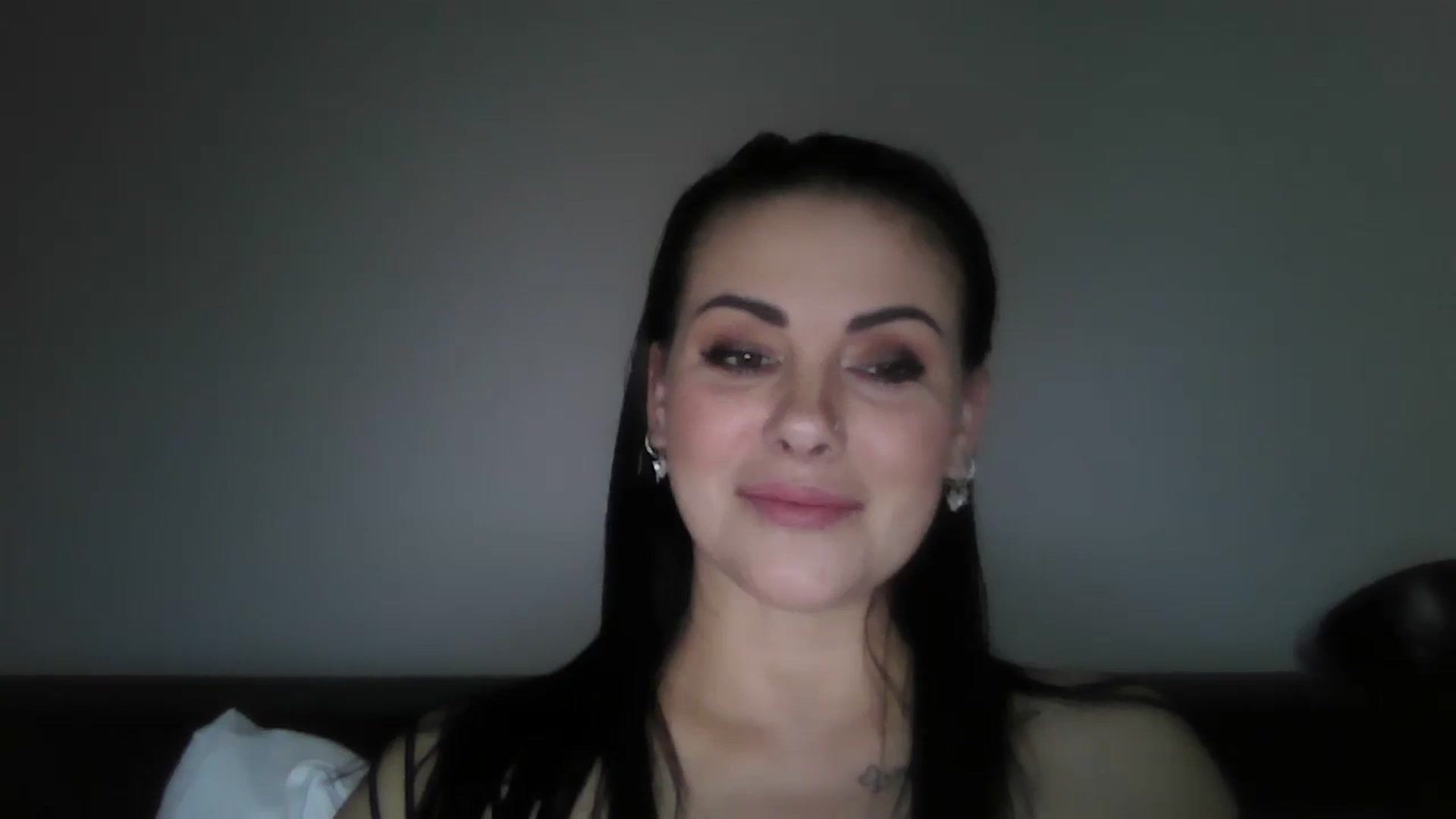 Gallery image thumbnail from FitBaby's myfreecams stream on, 12/03/2025, 15:50 image 8 of 20
