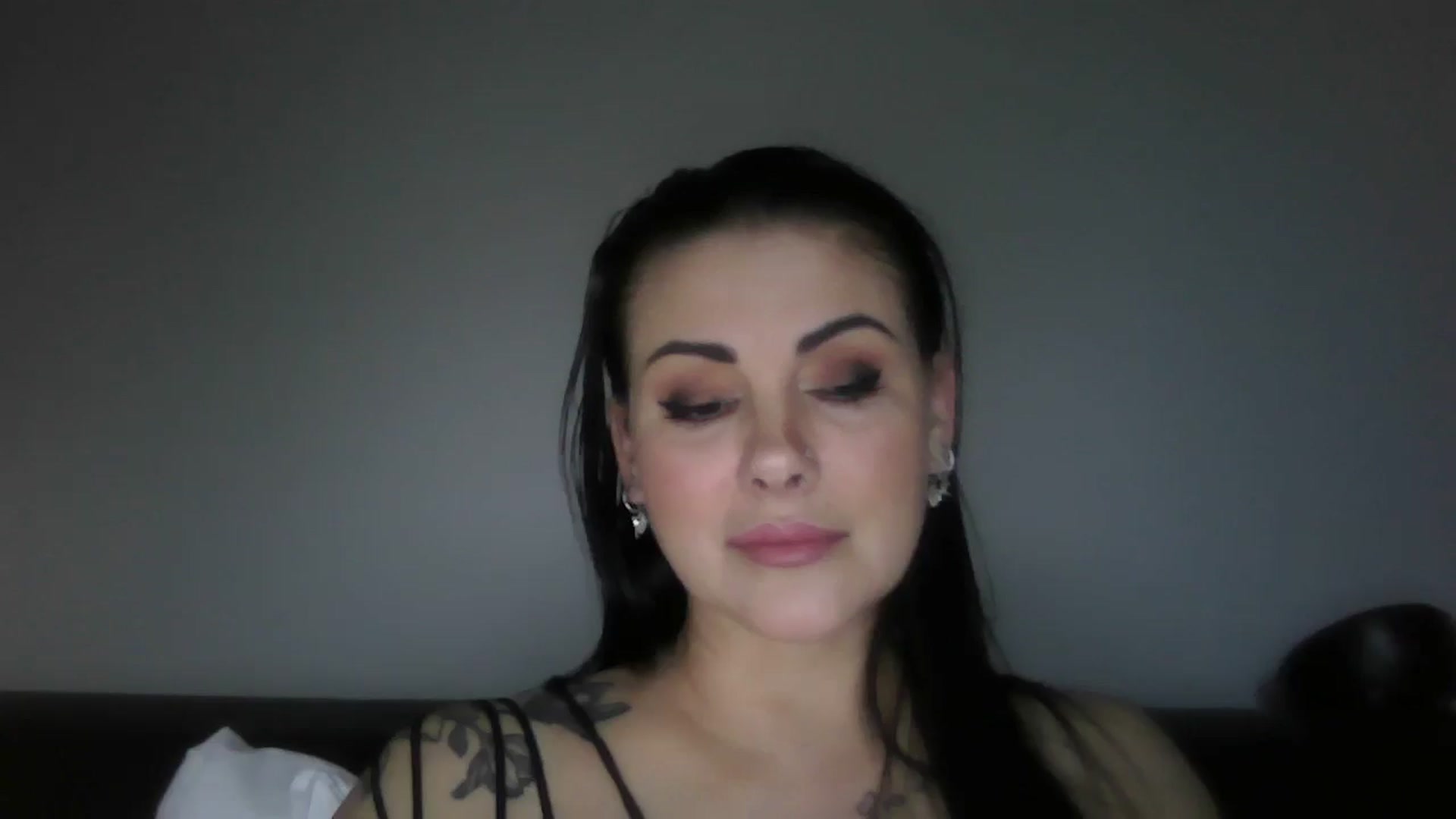 Gallery image thumbnail from FitBaby's myfreecams stream on, 12/03/2025, 15:50 image 1 of 20
