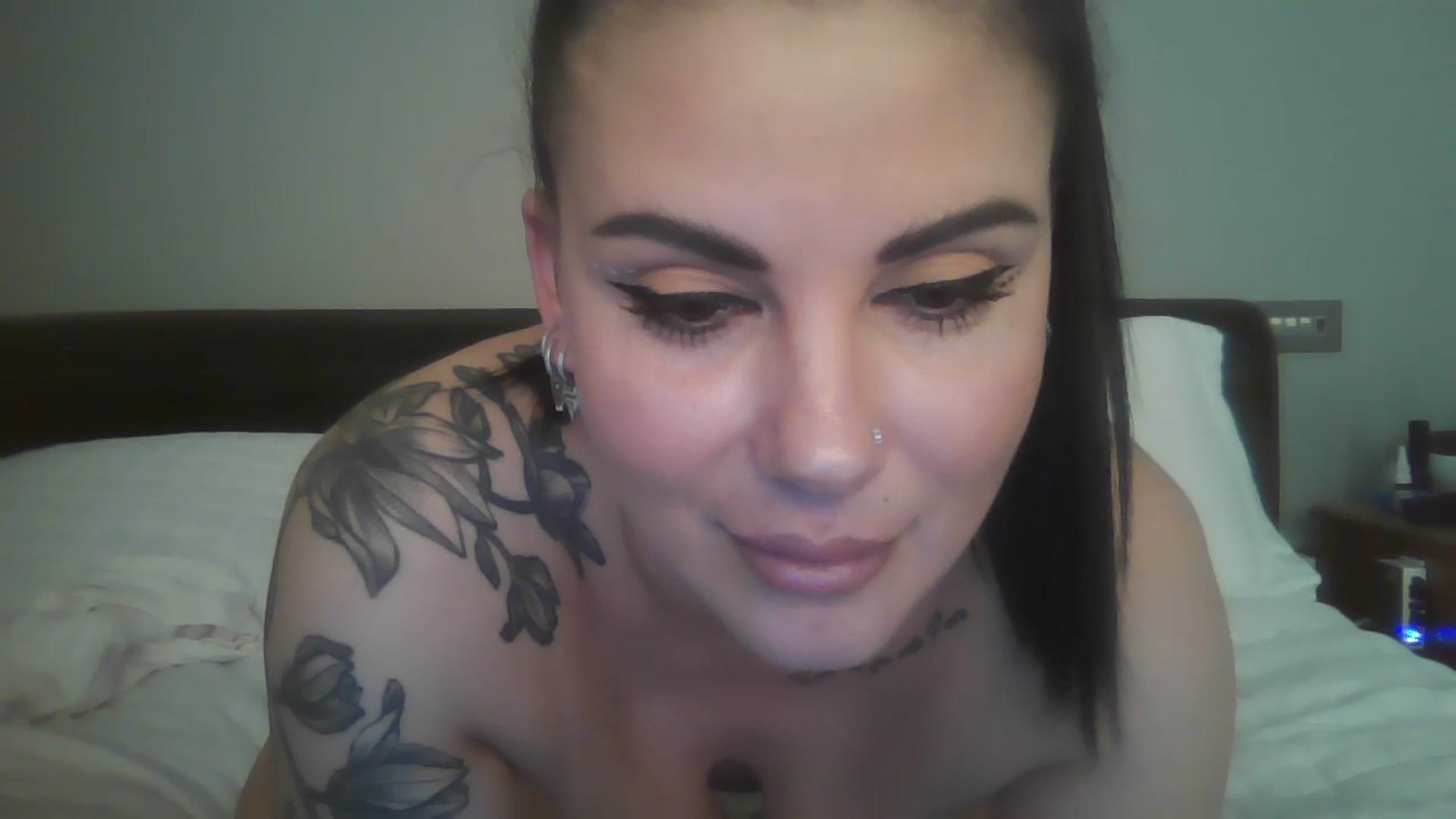 Gallery image thumbnail from FitBaby's myfreecams stream on, 04/28/2026, 17:20 image 20 of 20