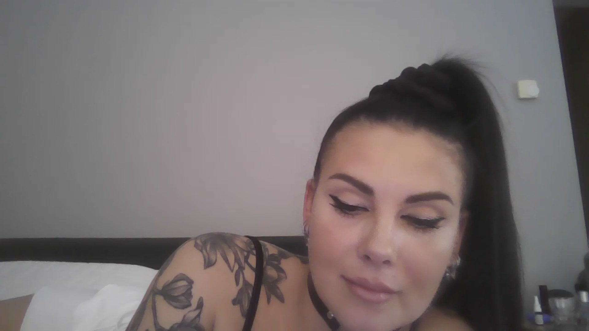Gallery image thumbnail from FitBaby's myfreecams stream on, 04/29/2026, 14:37 image 1 of 20