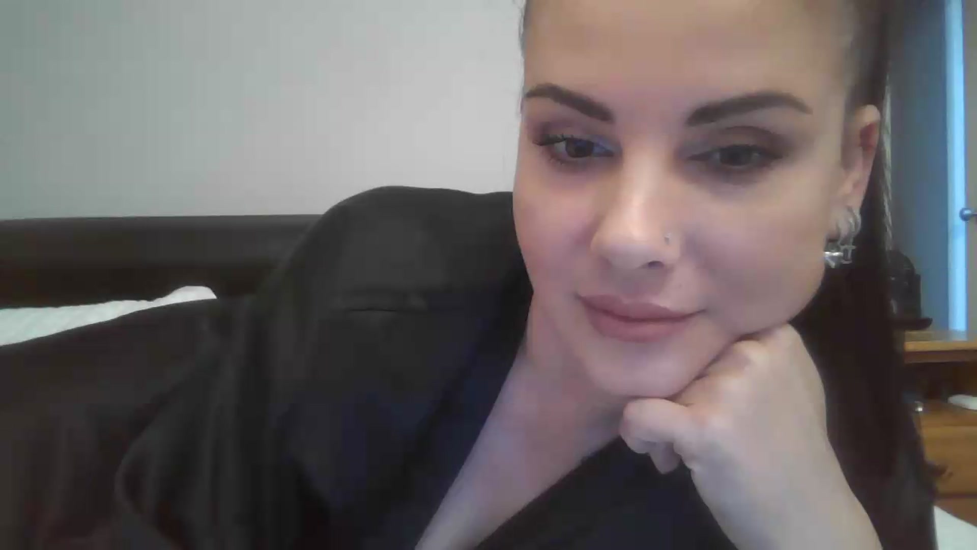 Gallery image thumbnail from FitBaby's myfreecams stream on, 05/12/2026, 14:13 image 18 of 20