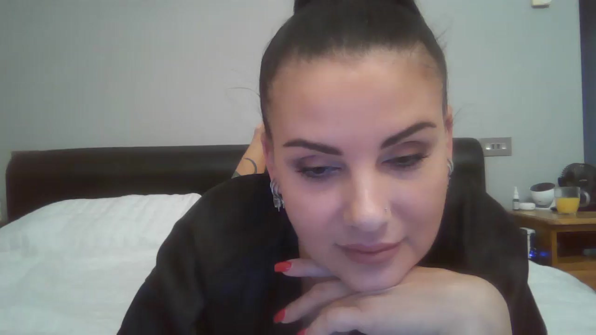 Gallery image thumbnail from FitBaby's myfreecams stream on, 05/12/2026, 14:13 image 6 of 20