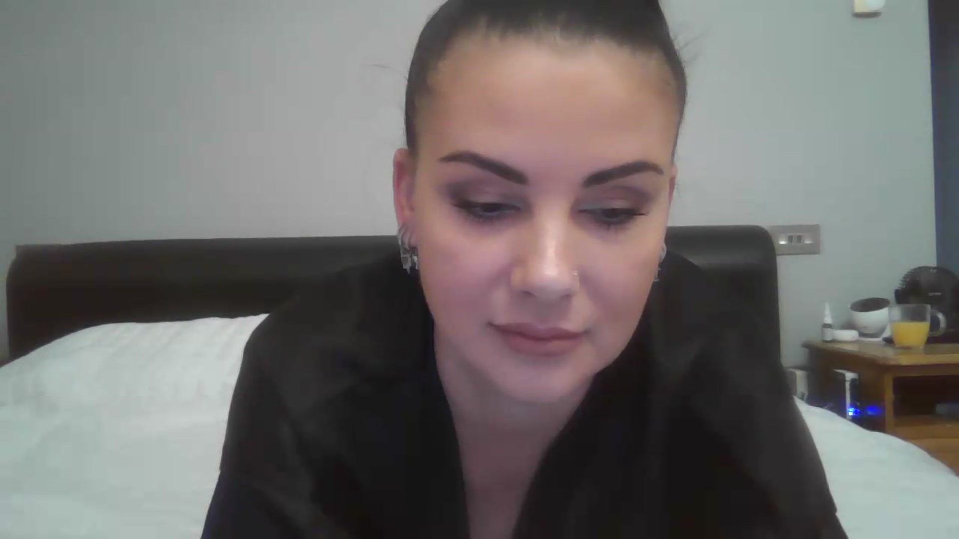 Gallery image thumbnail from FitBaby's myfreecams stream on, 05/12/2026, 14:13 image 10 of 20